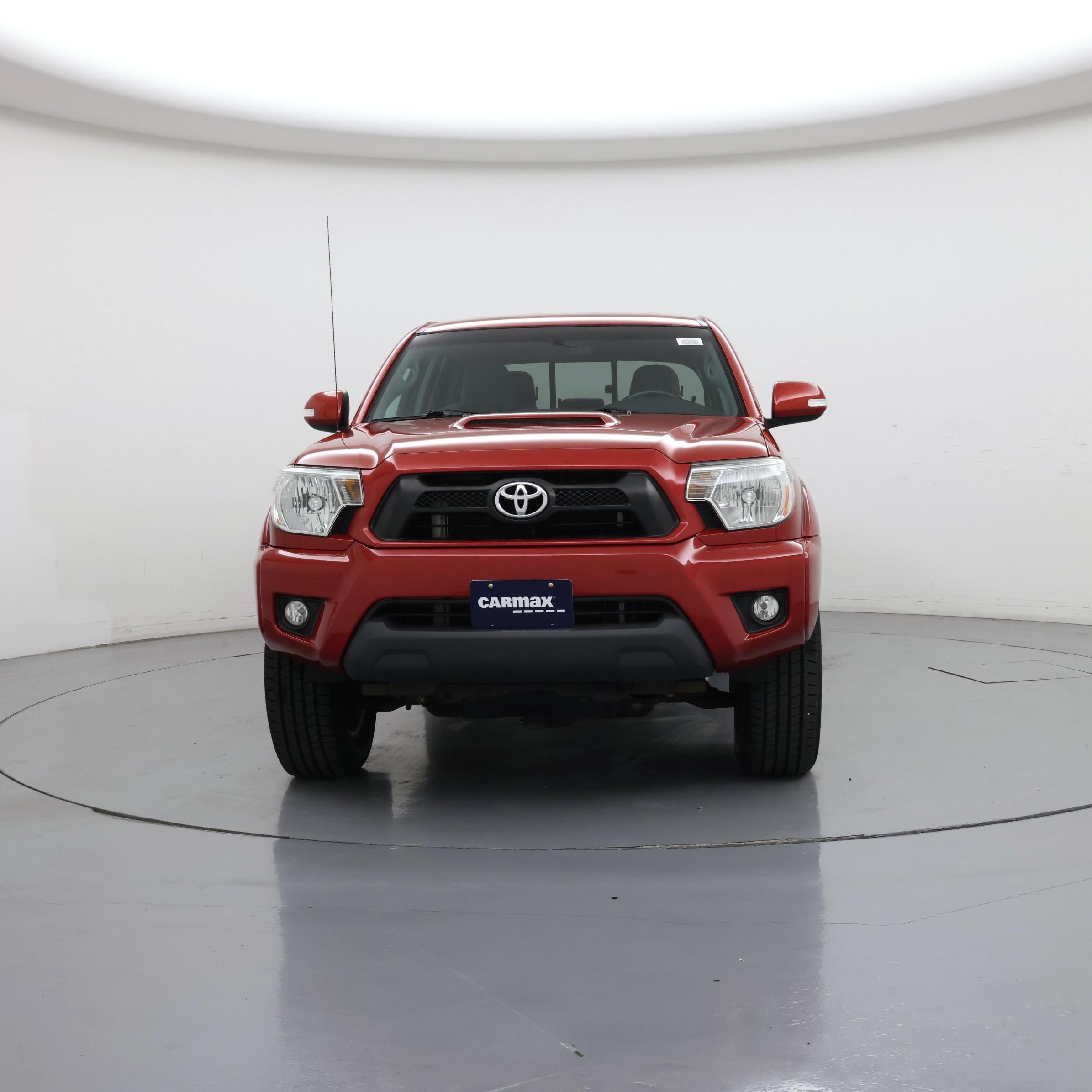 Thumbnail: 2015 Toyota Tacoma - 5