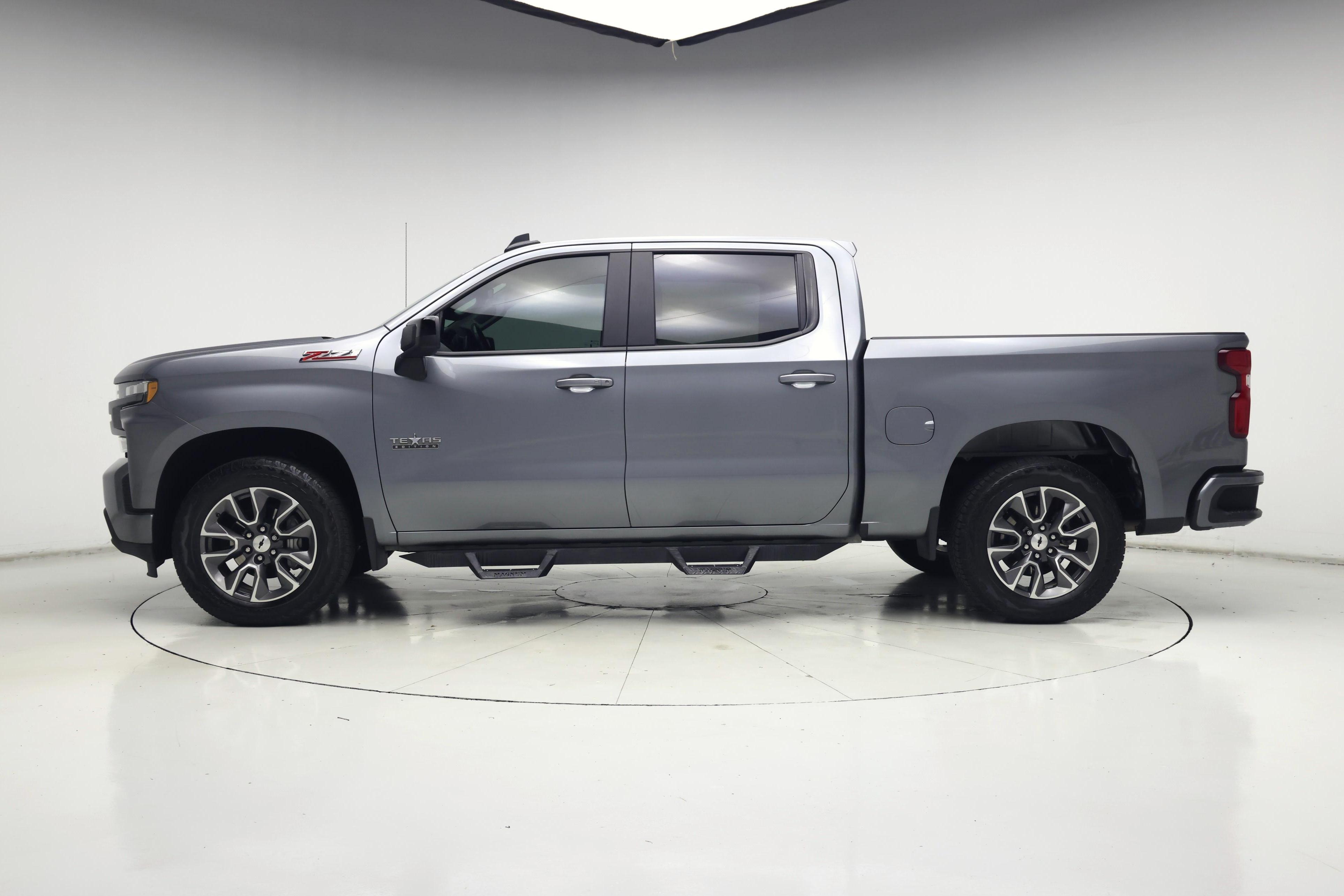 Thumbnail: 2020 Chevrolet Silverado 1500 - 3