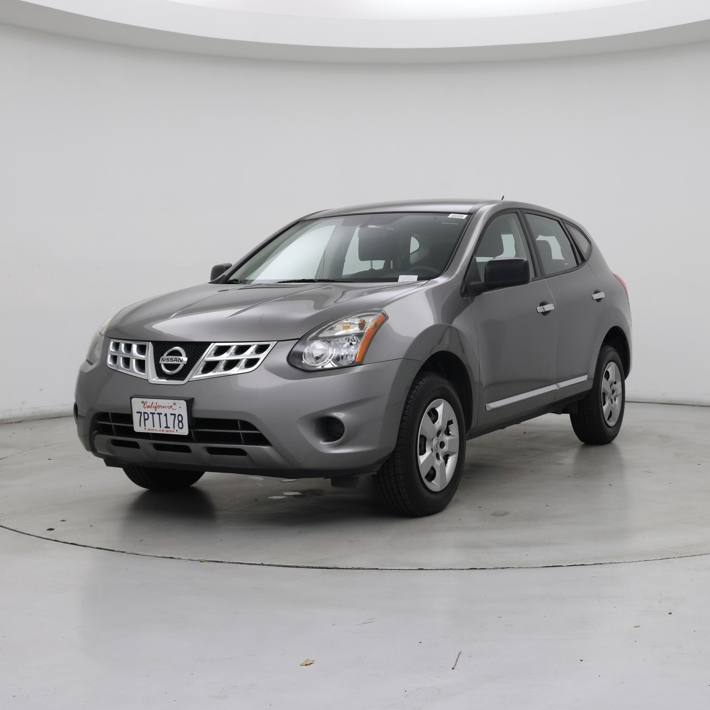 Thumbnail: 2015 Nissan Rogue - 4