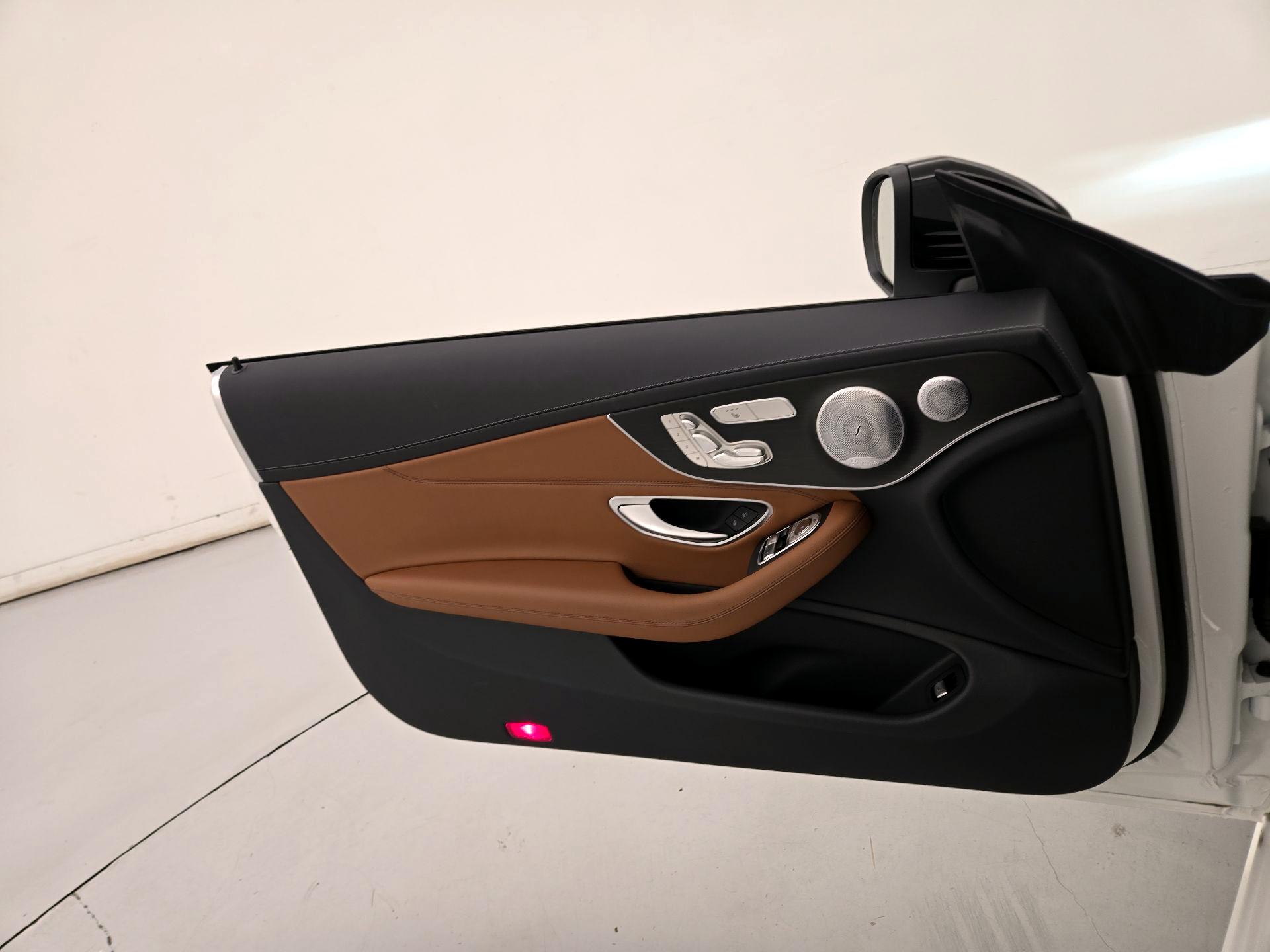 Thumbnail: 2023 Mercedes-Benz C-Class - 12