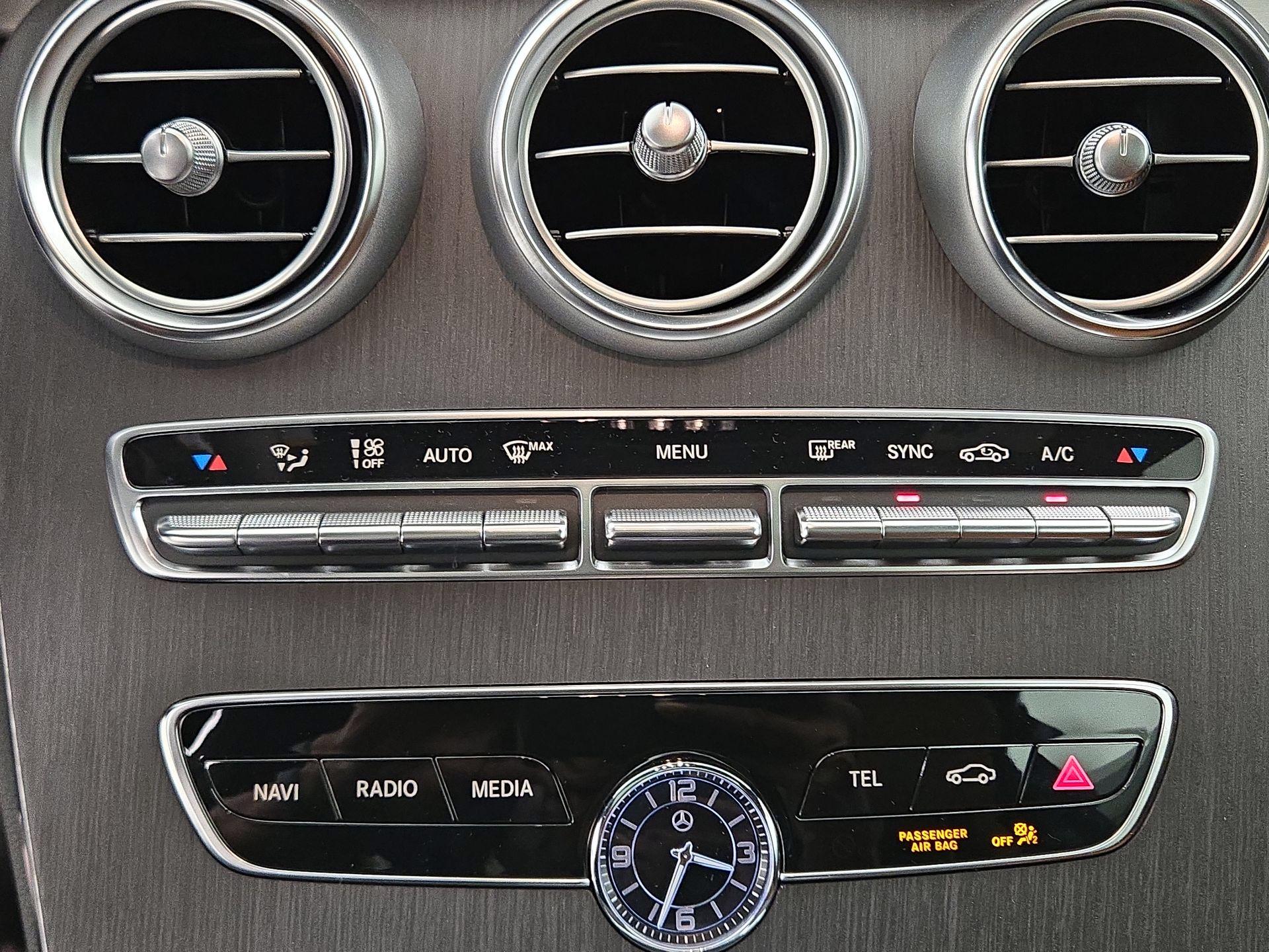 Thumbnail: 2023 Mercedes-Benz C-Class - 16