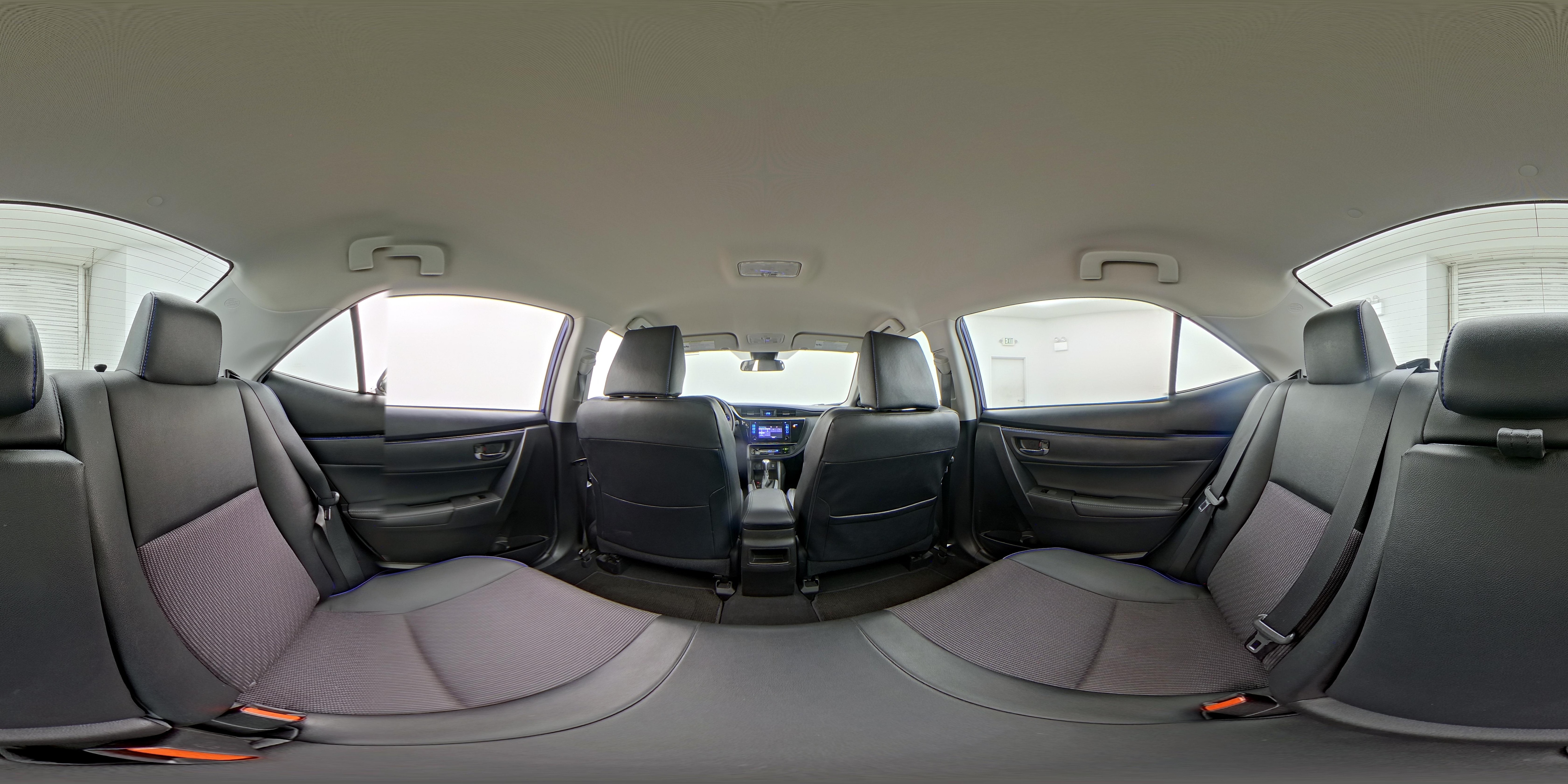 2018 Toyota Corolla SE - Photo 25