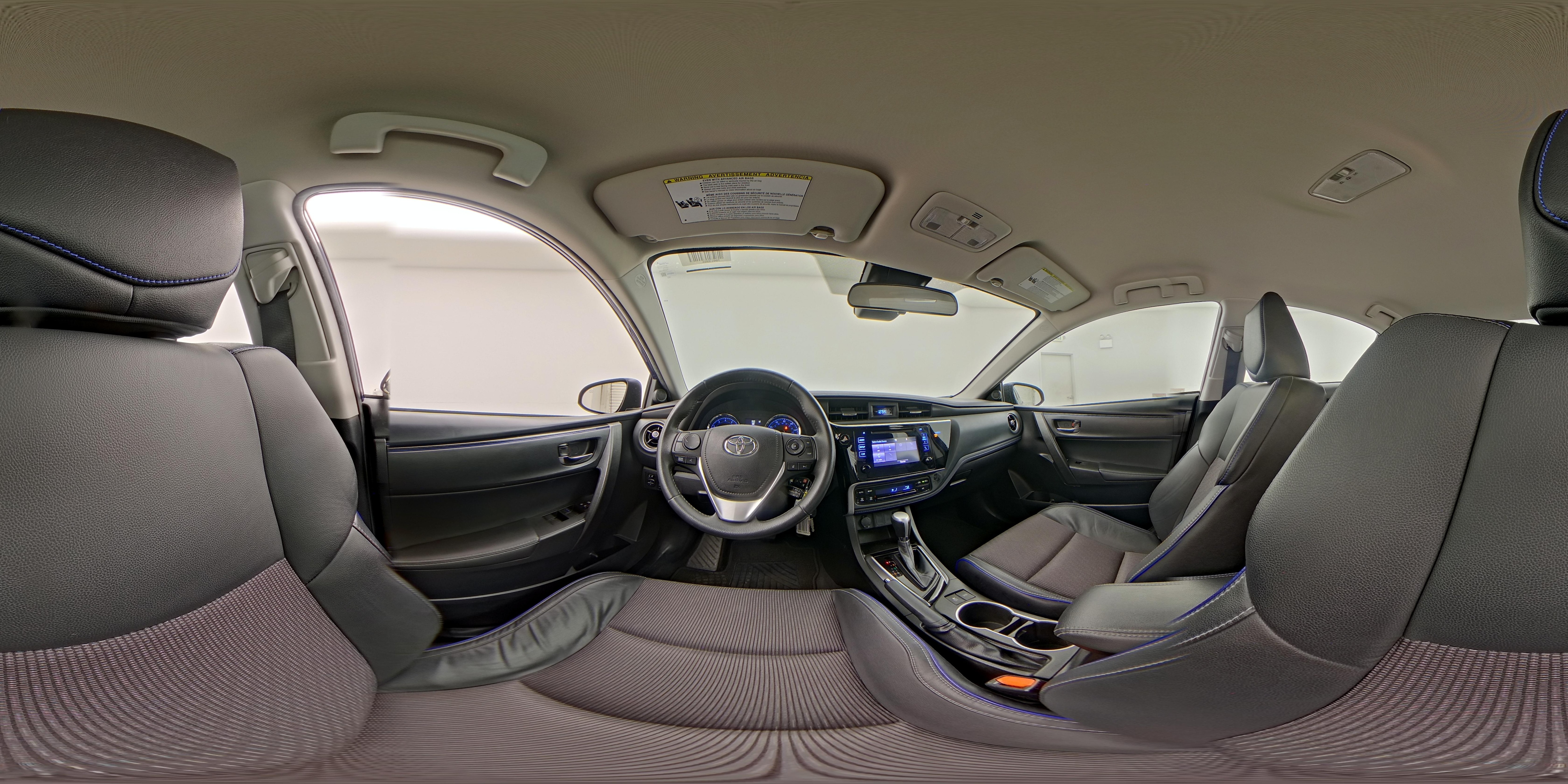 2018 Toyota Corolla SE - Photo 26