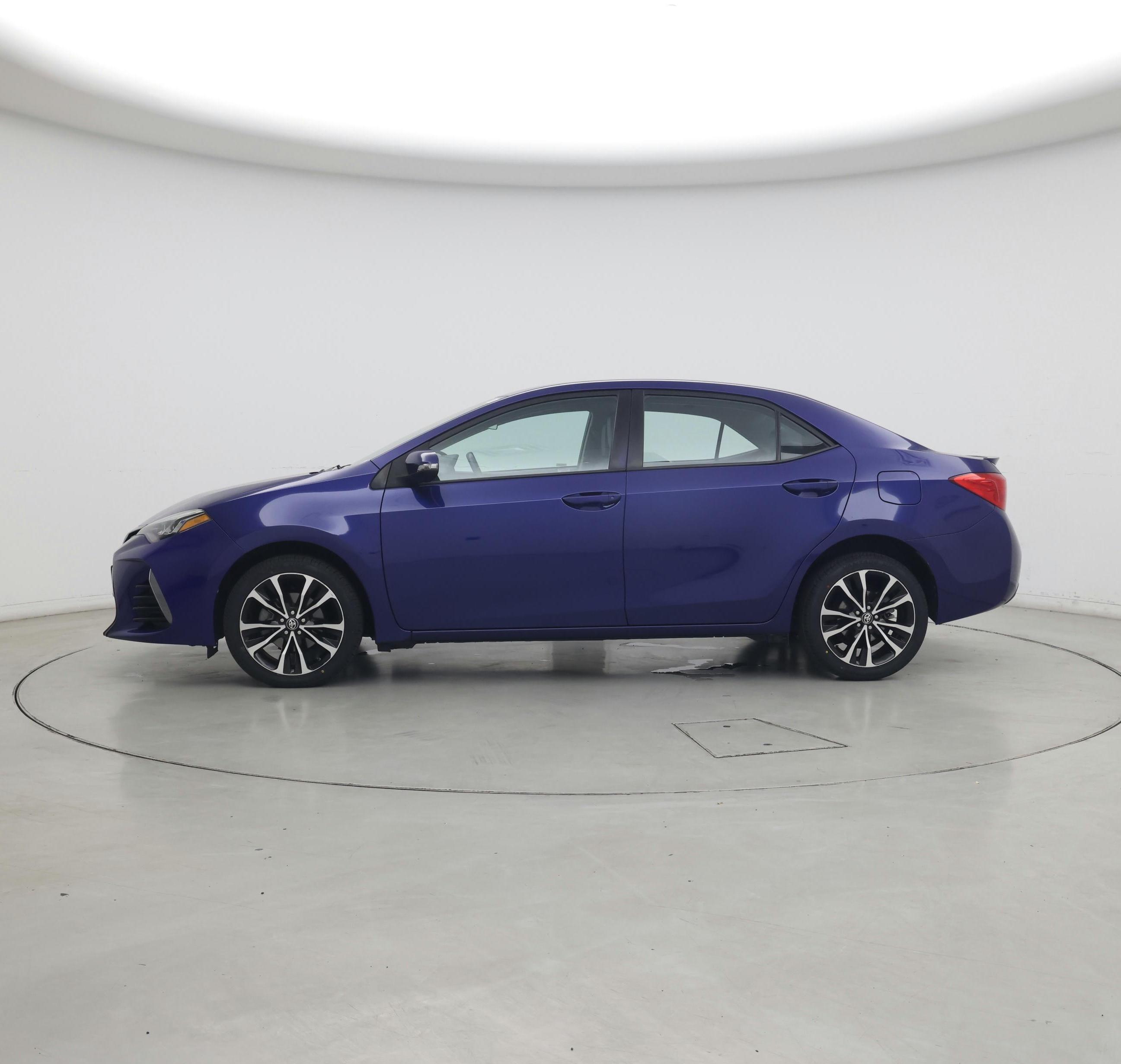 Thumbnail: 2018 Toyota Corolla - 3