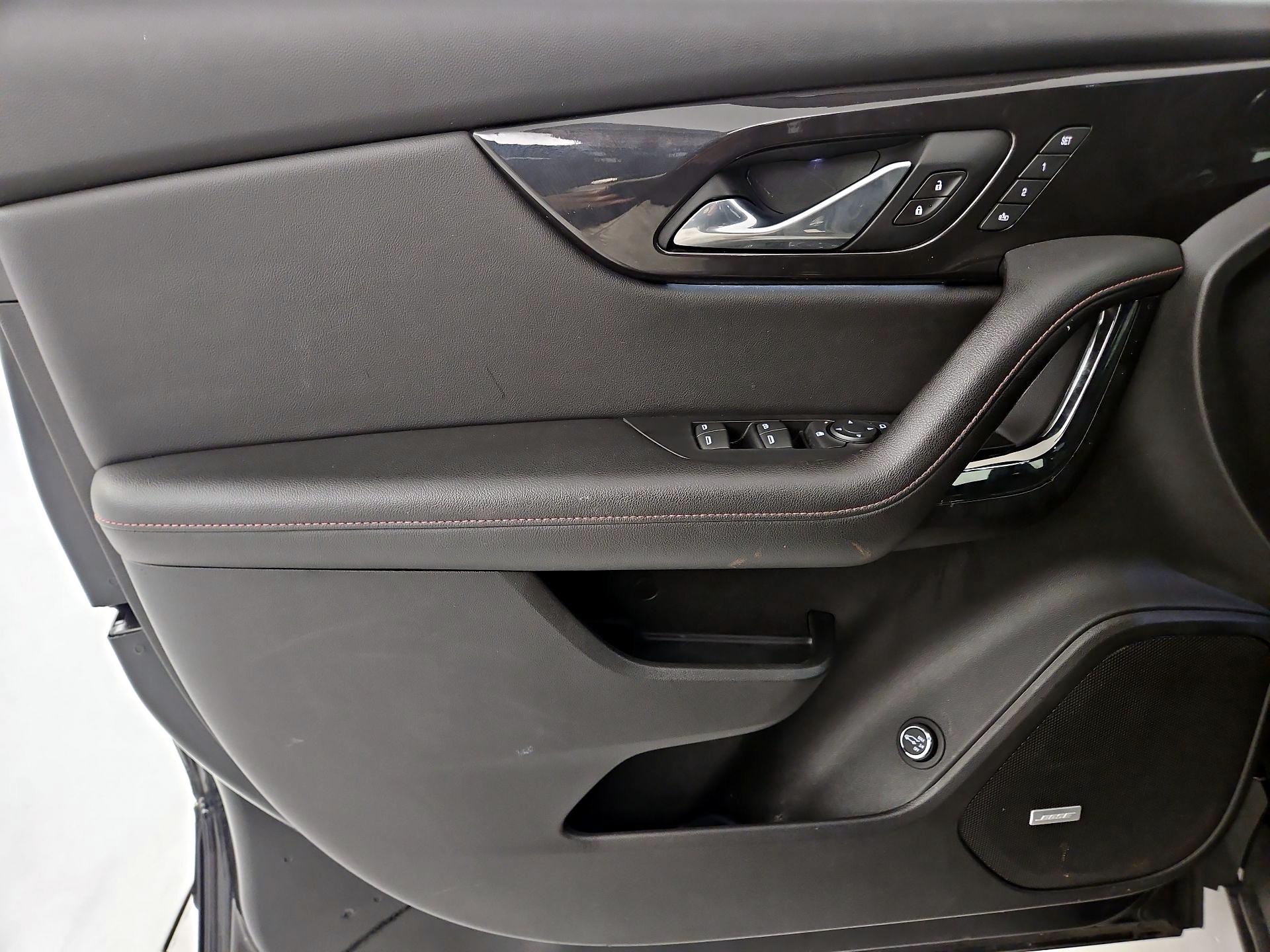 Thumbnail: 2020 Chevrolet Blazer - 10