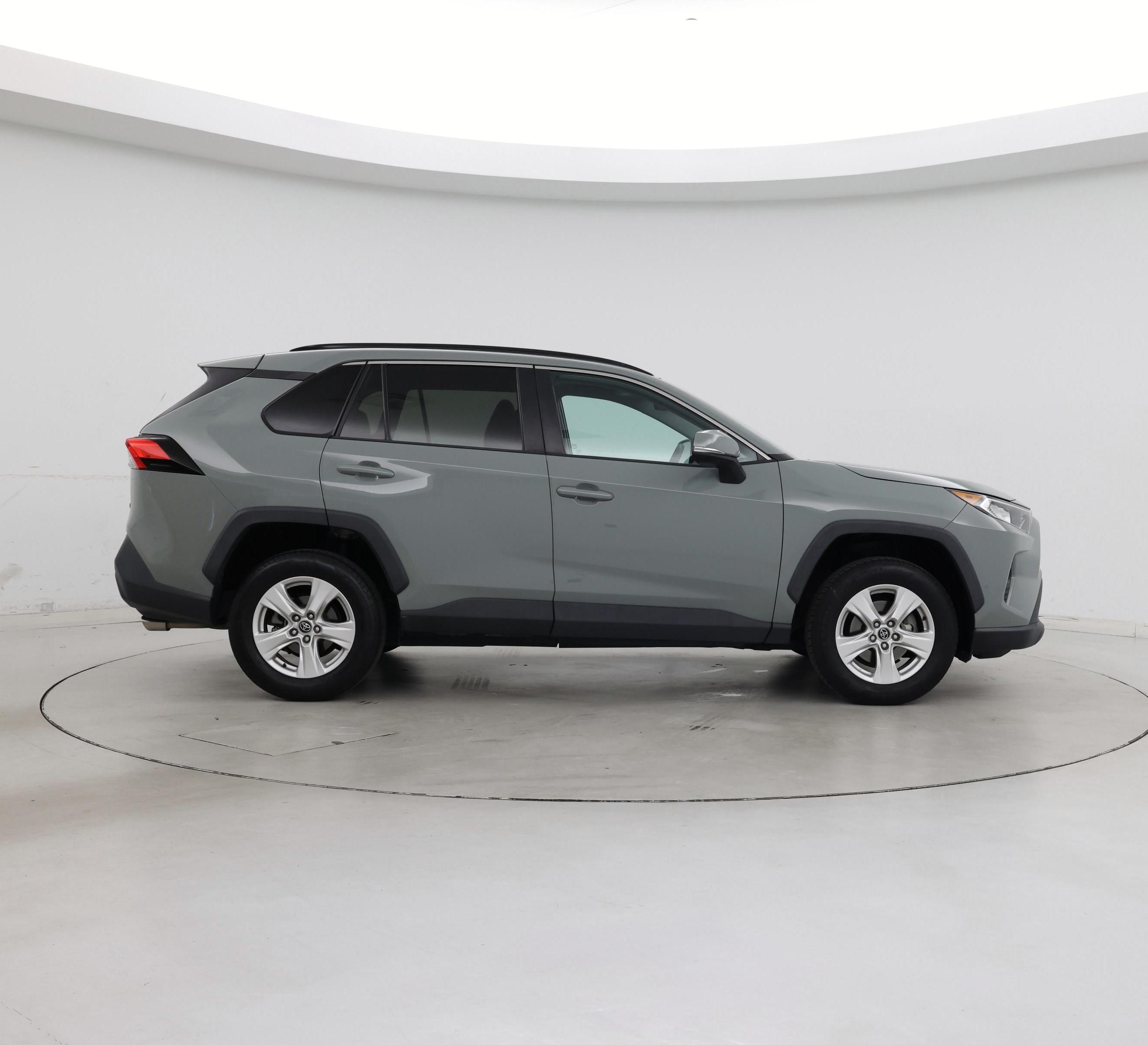 Thumbnail: 2021 Toyota RAV4 - 7