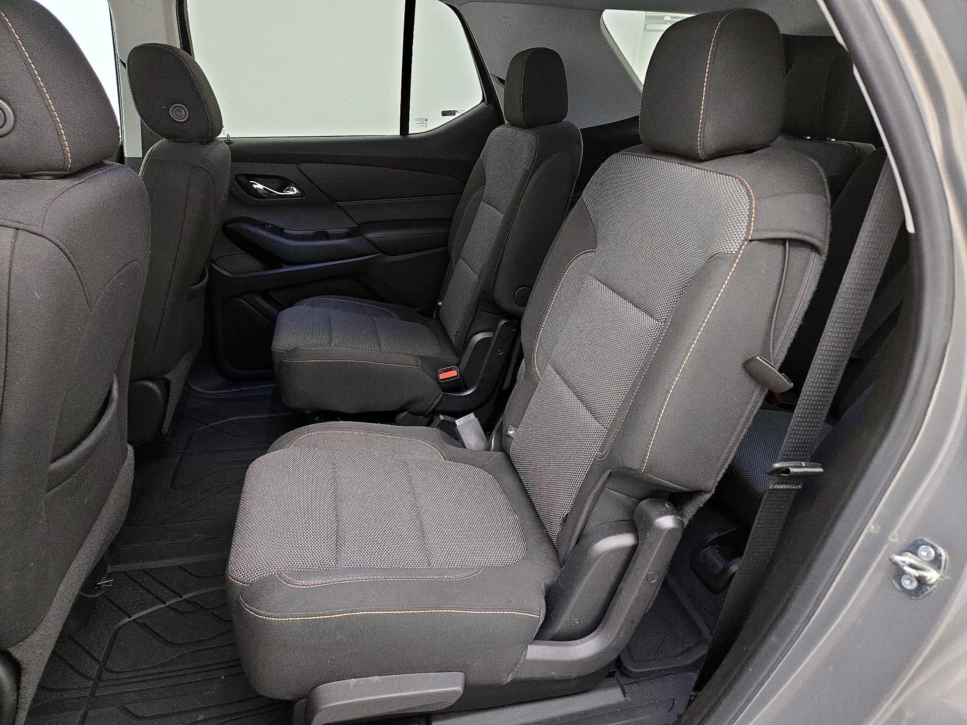Thumbnail: 2019 Chevrolet Traverse - 19