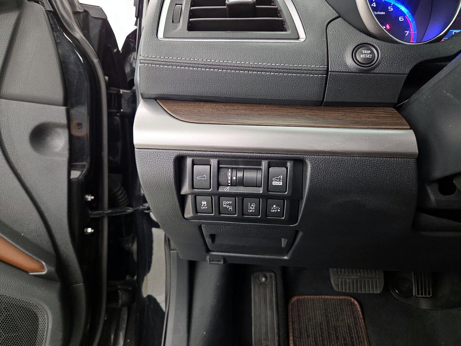 Thumbnail: 2019 Subaru Outback - 13