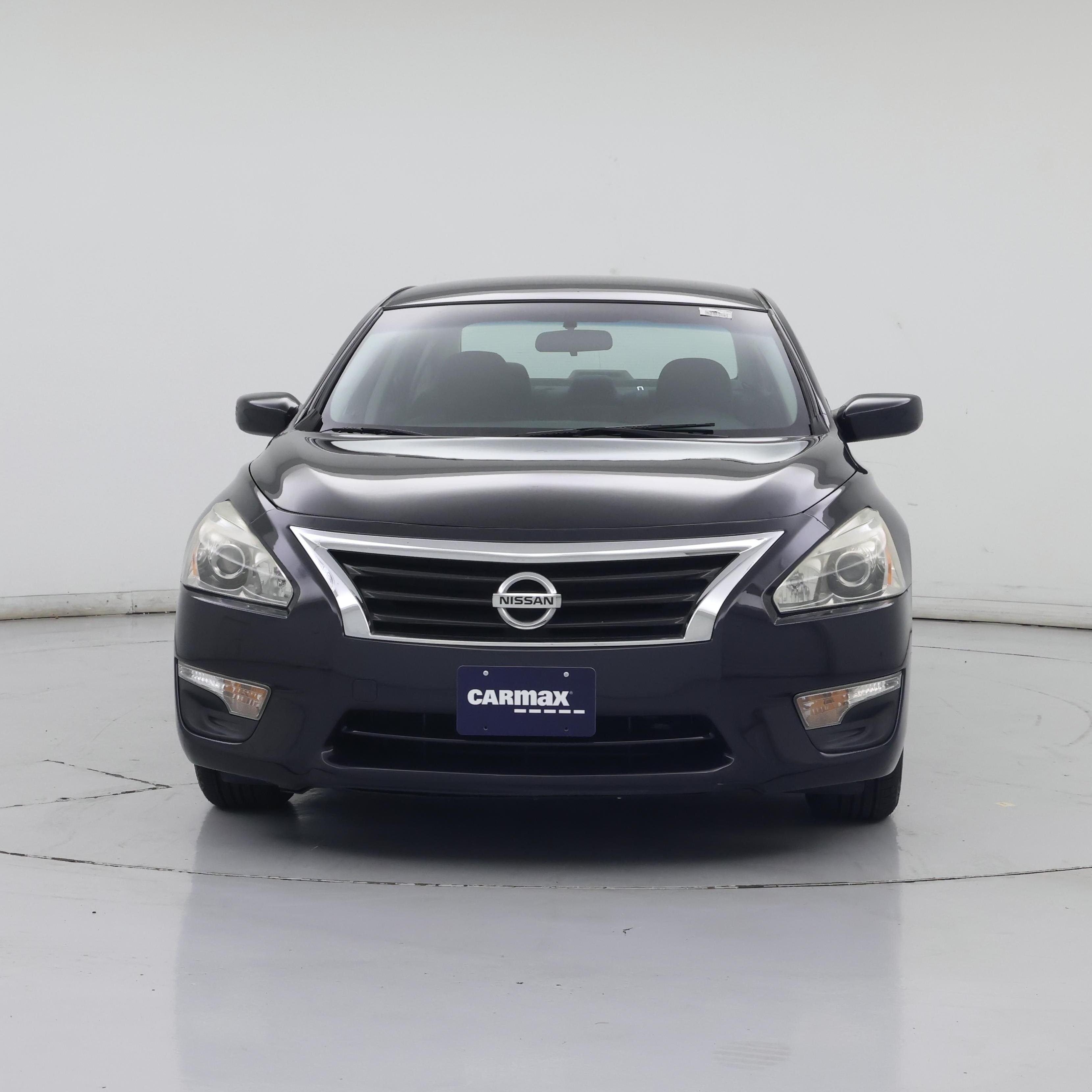 Thumbnail: 2015 Nissan Altima - 5