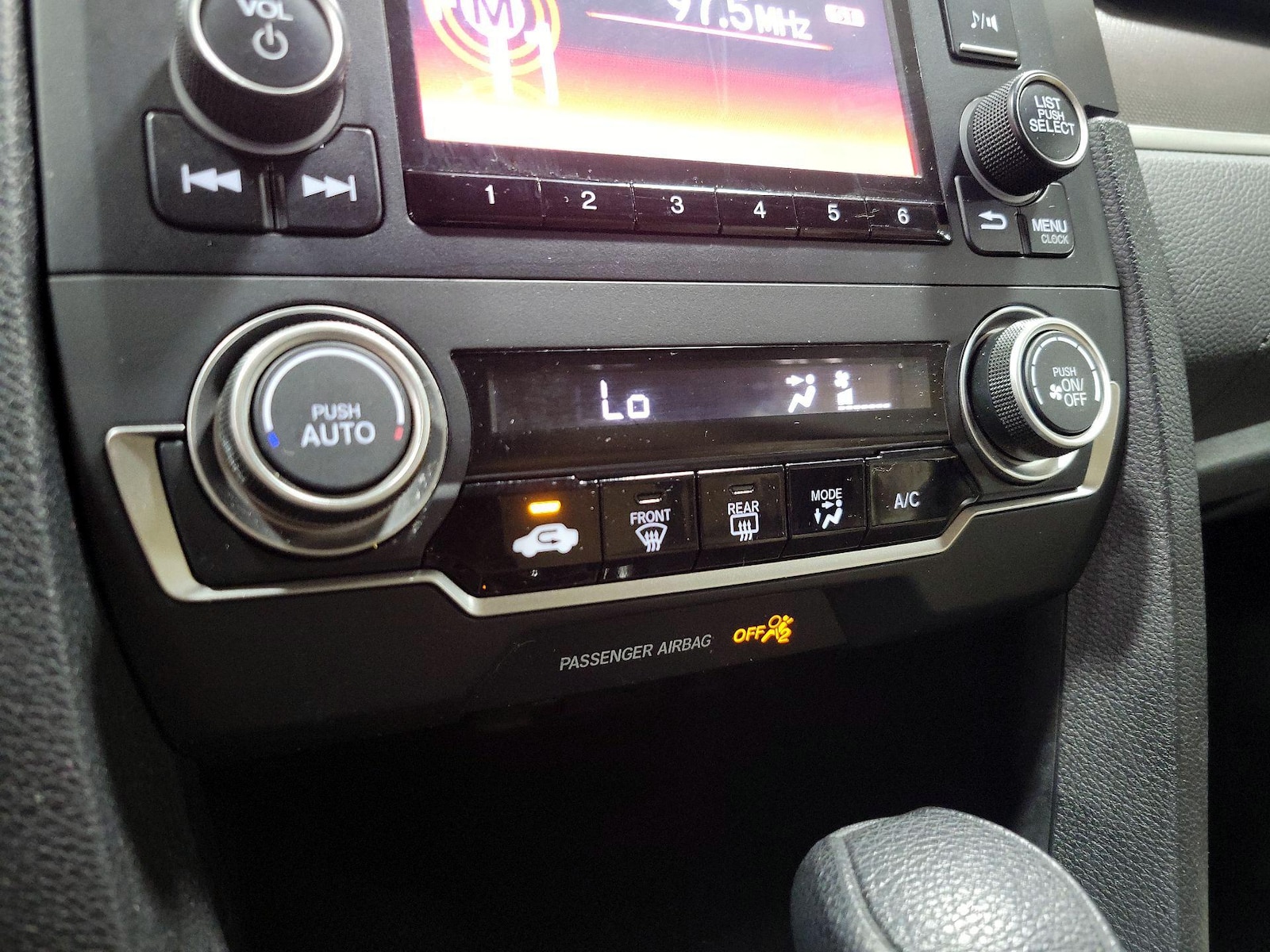2017 Honda Civic LX - Photo 17