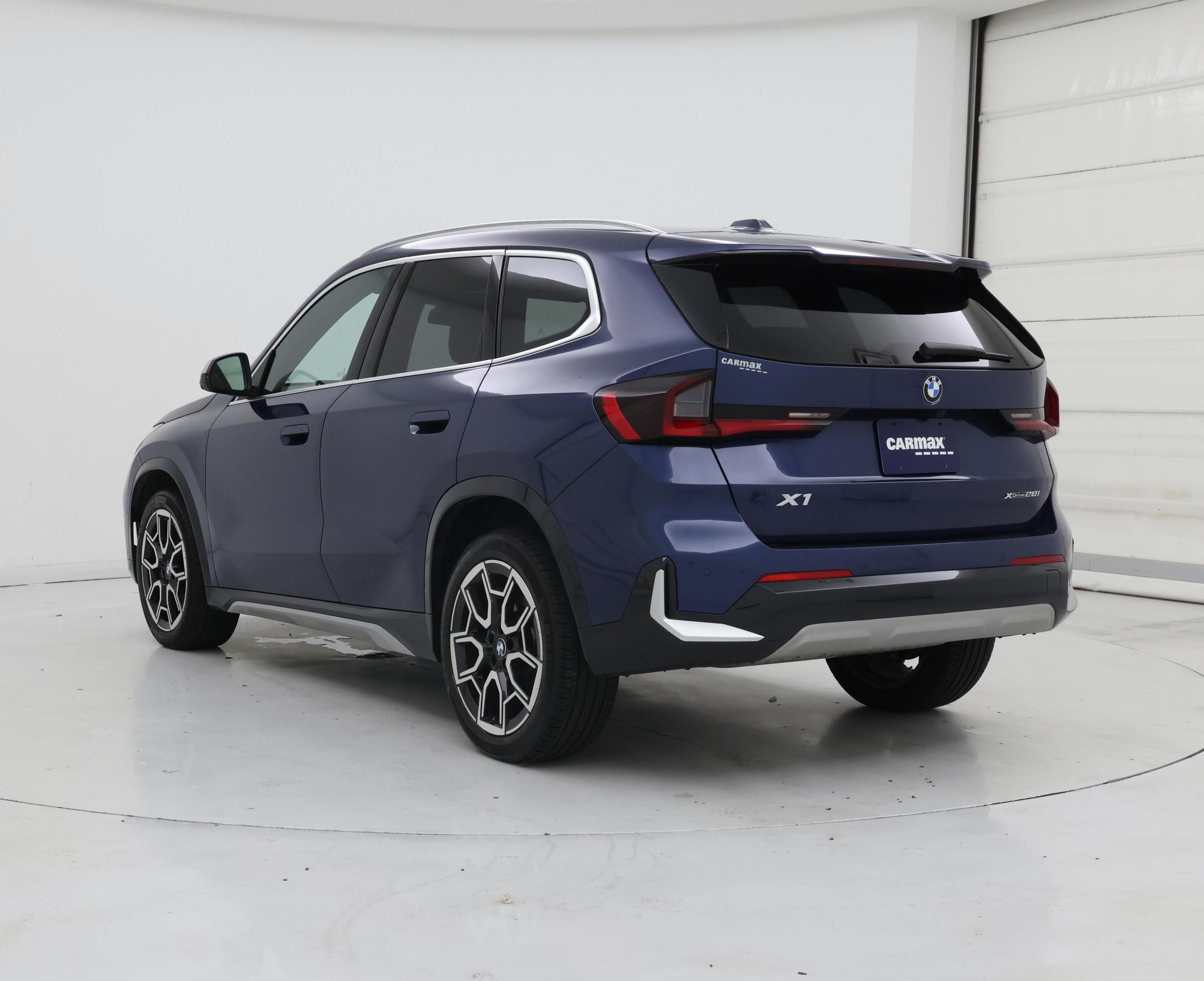 Thumbnail: 2024 BMW X1 - 2