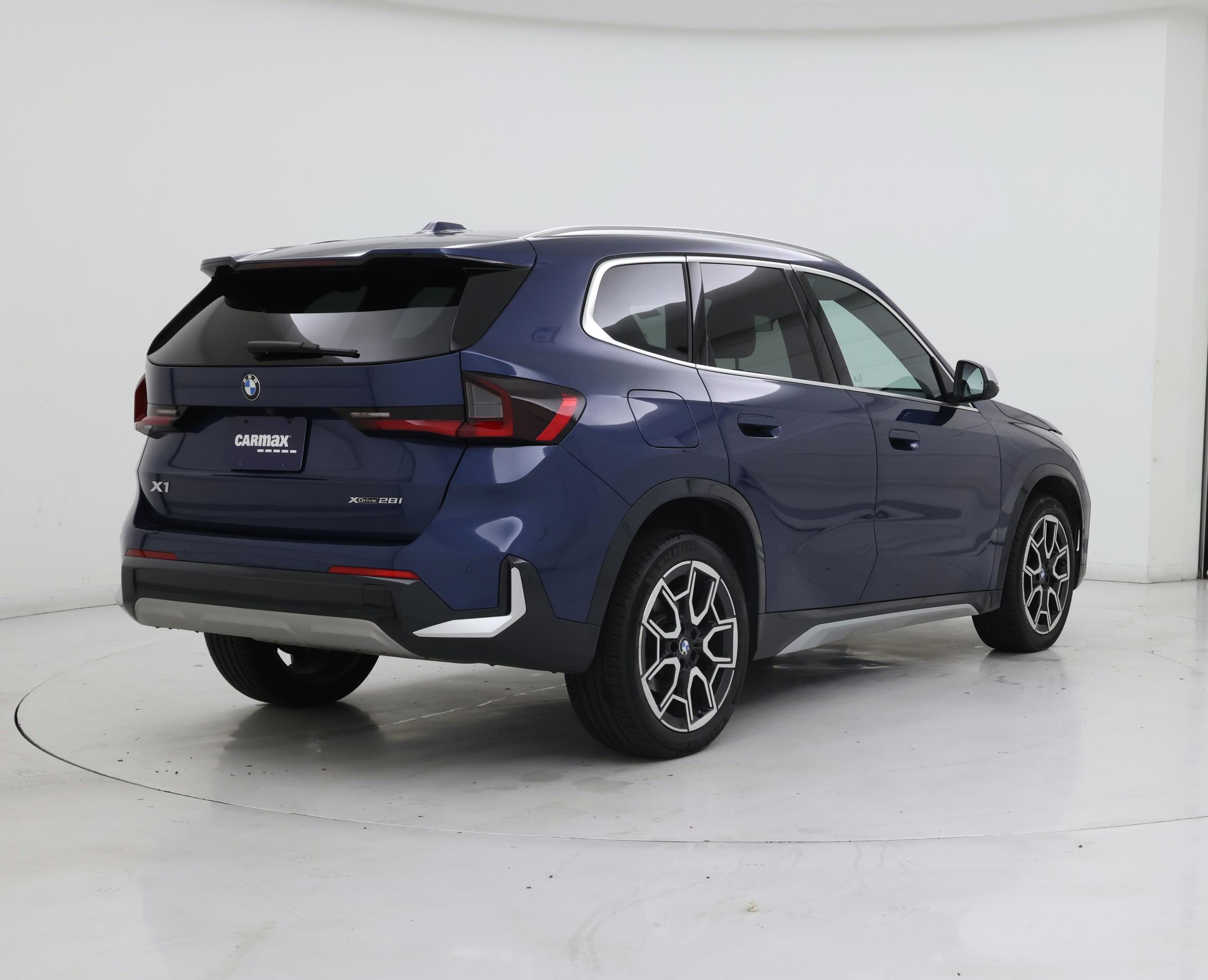 Thumbnail: 2024 BMW X1 - 8