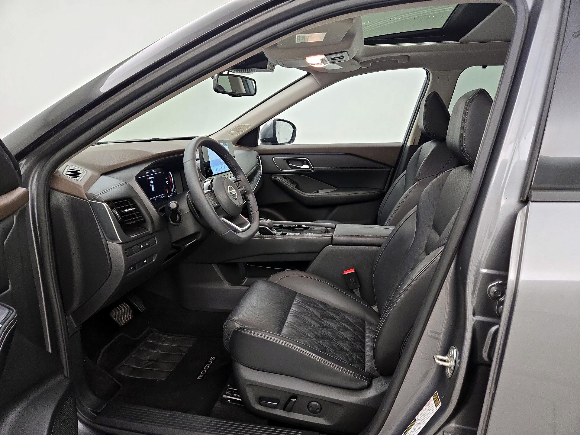 Thumbnail: 2021 Nissan Rogue - 11