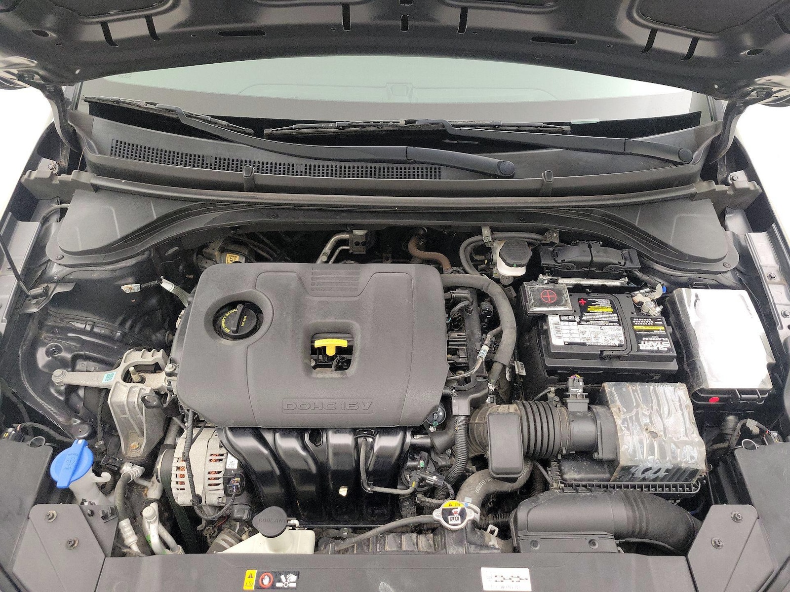 2020 Hyundai Elantra SE - Photo 22
