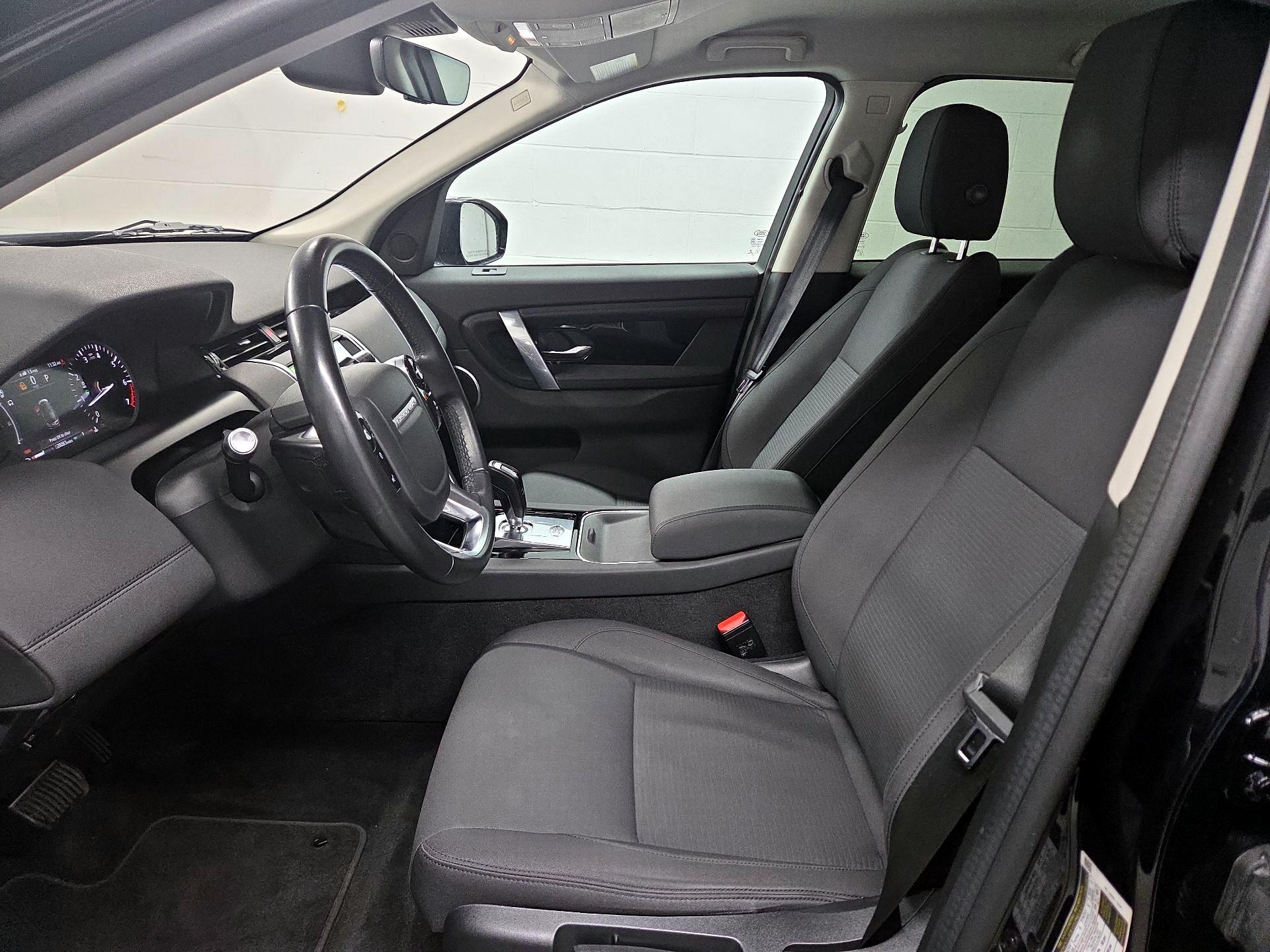 Thumbnail: 2020 Land Rover Discovery Sport - 11