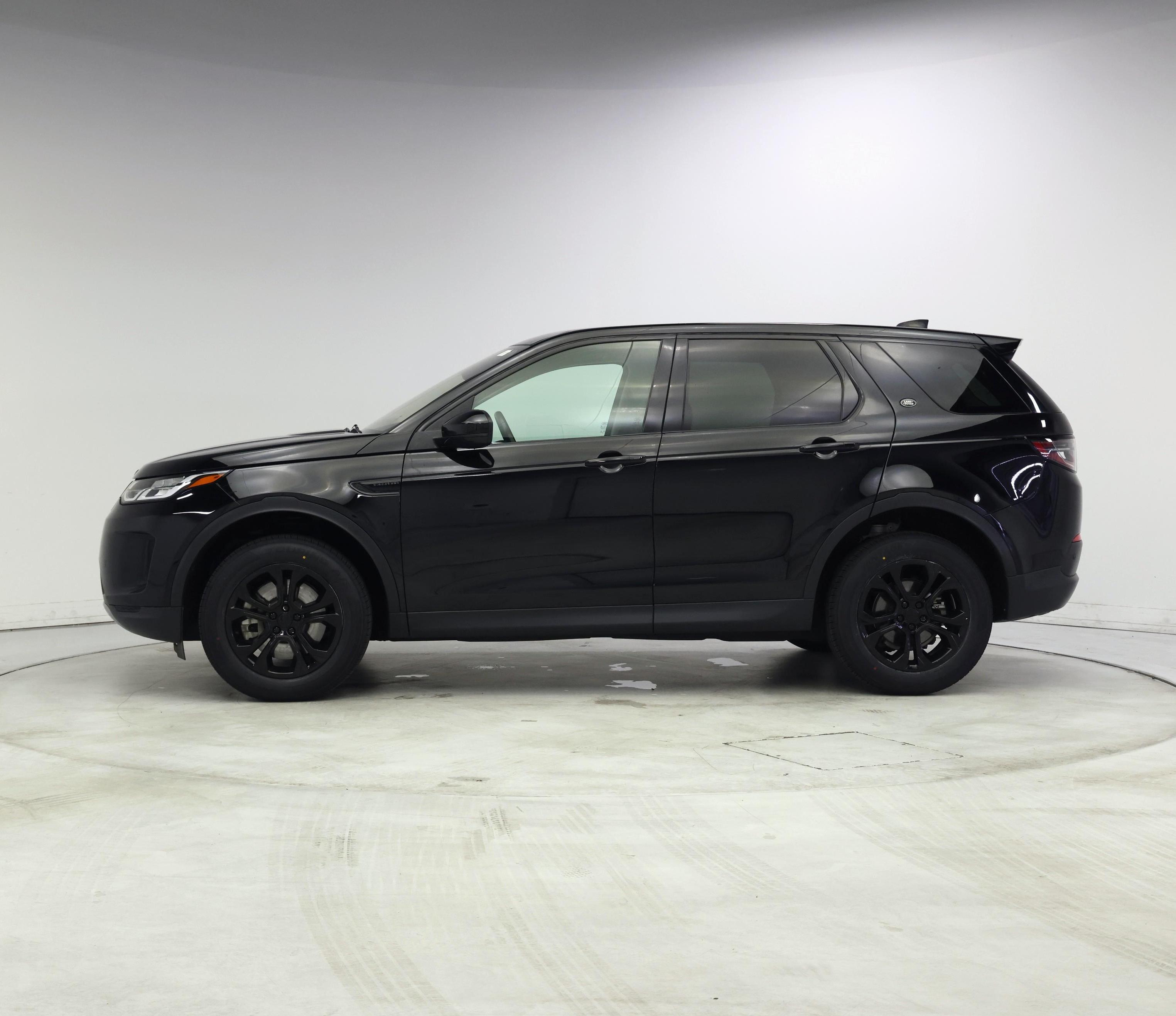 Thumbnail: 2020 Land Rover Discovery Sport - 3