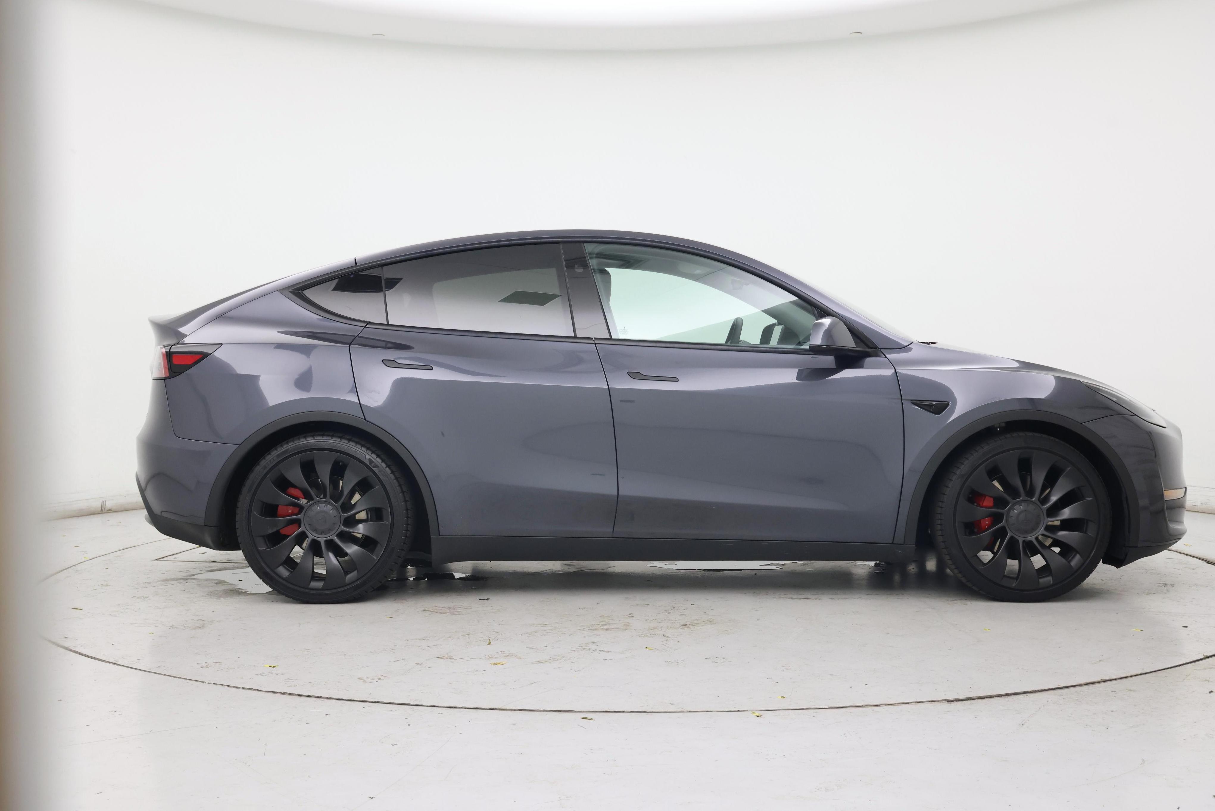 Thumbnail: 2023 Tesla Model Y - 7