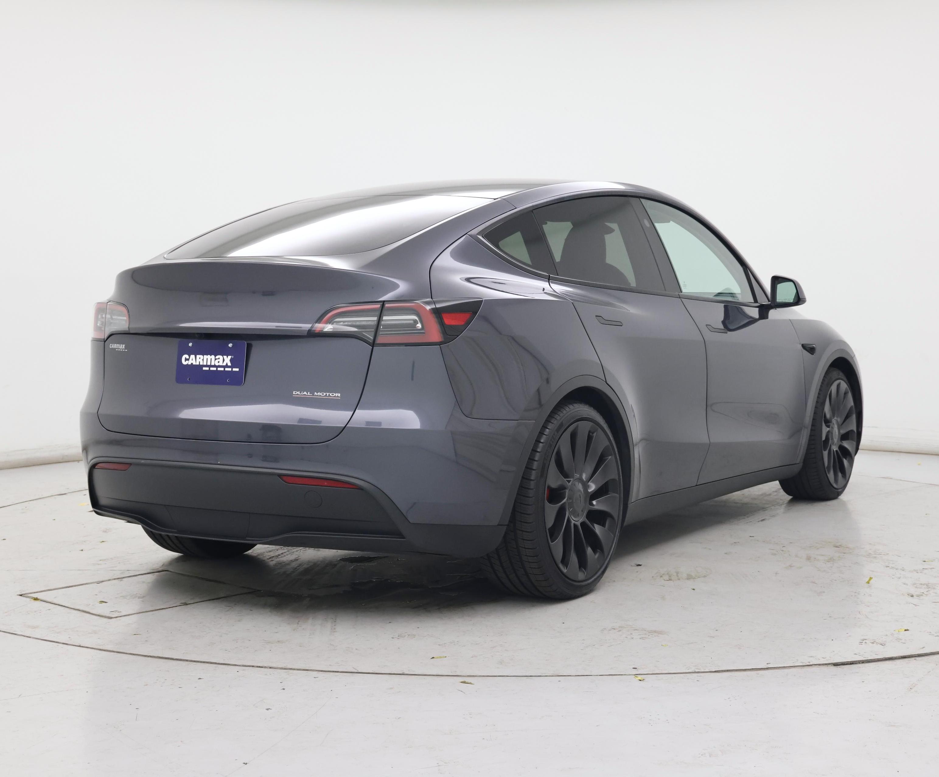 Thumbnail: 2023 Tesla Model Y - 8