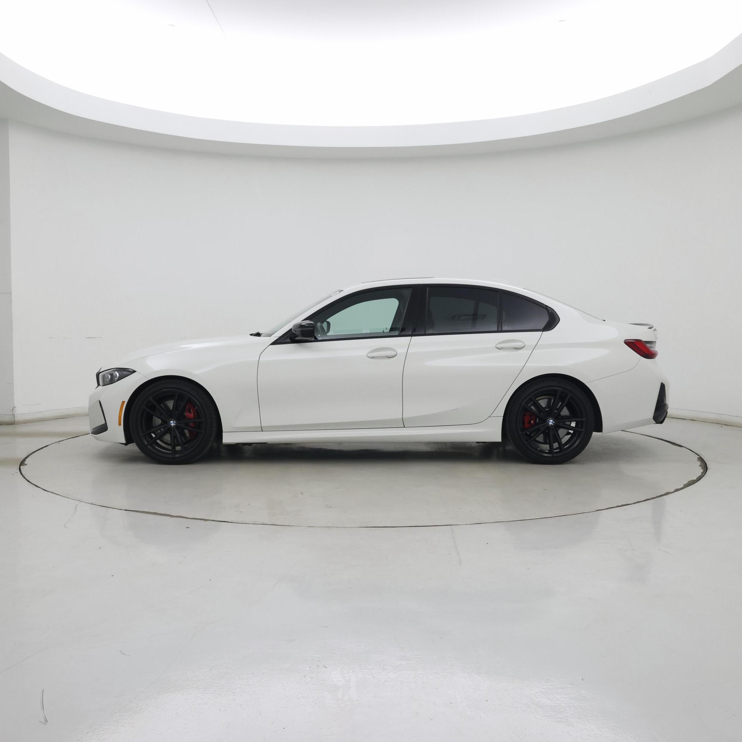 Thumbnail: 2023 BMW 3 Series - 3