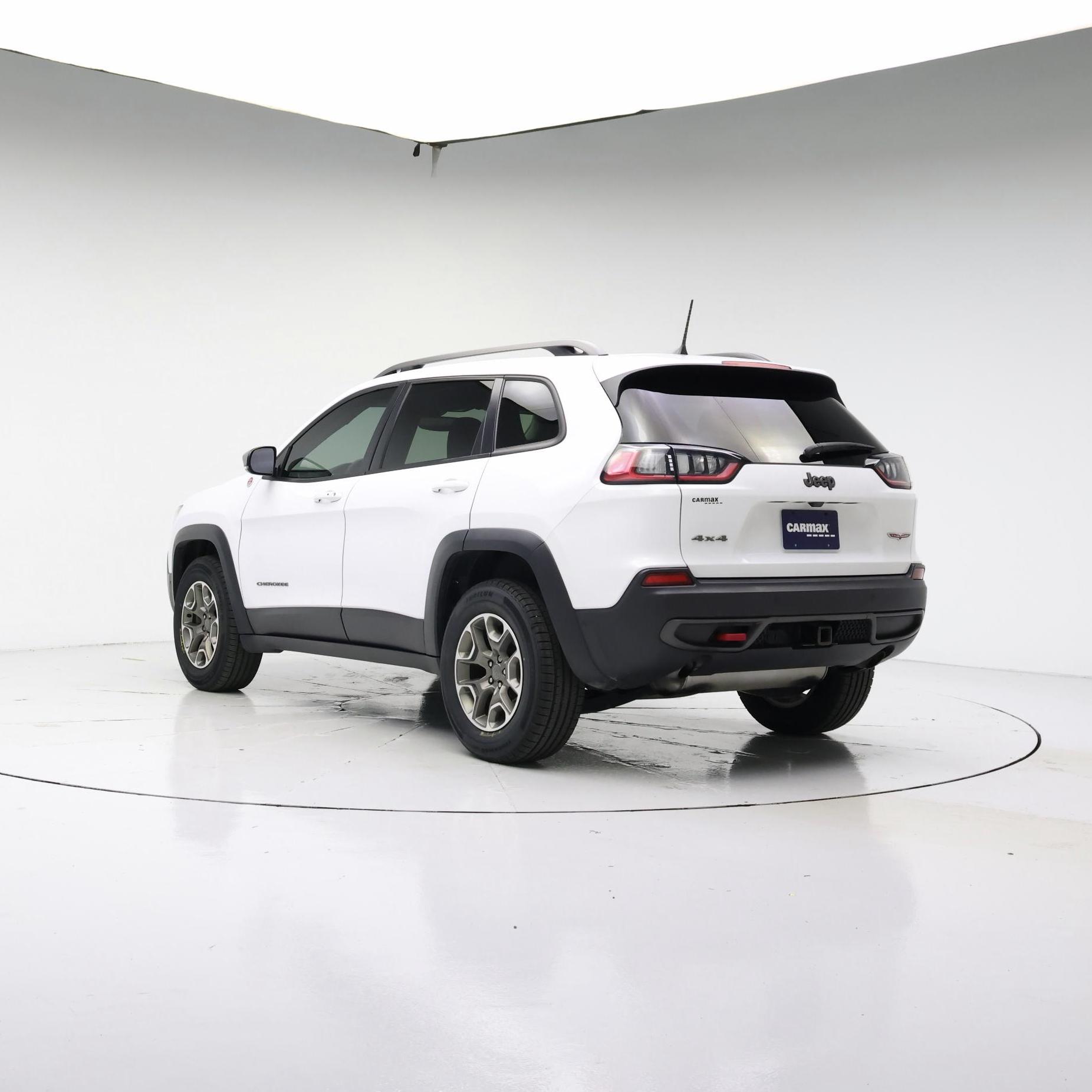 Thumbnail: 2020 Jeep Cherokee - 2