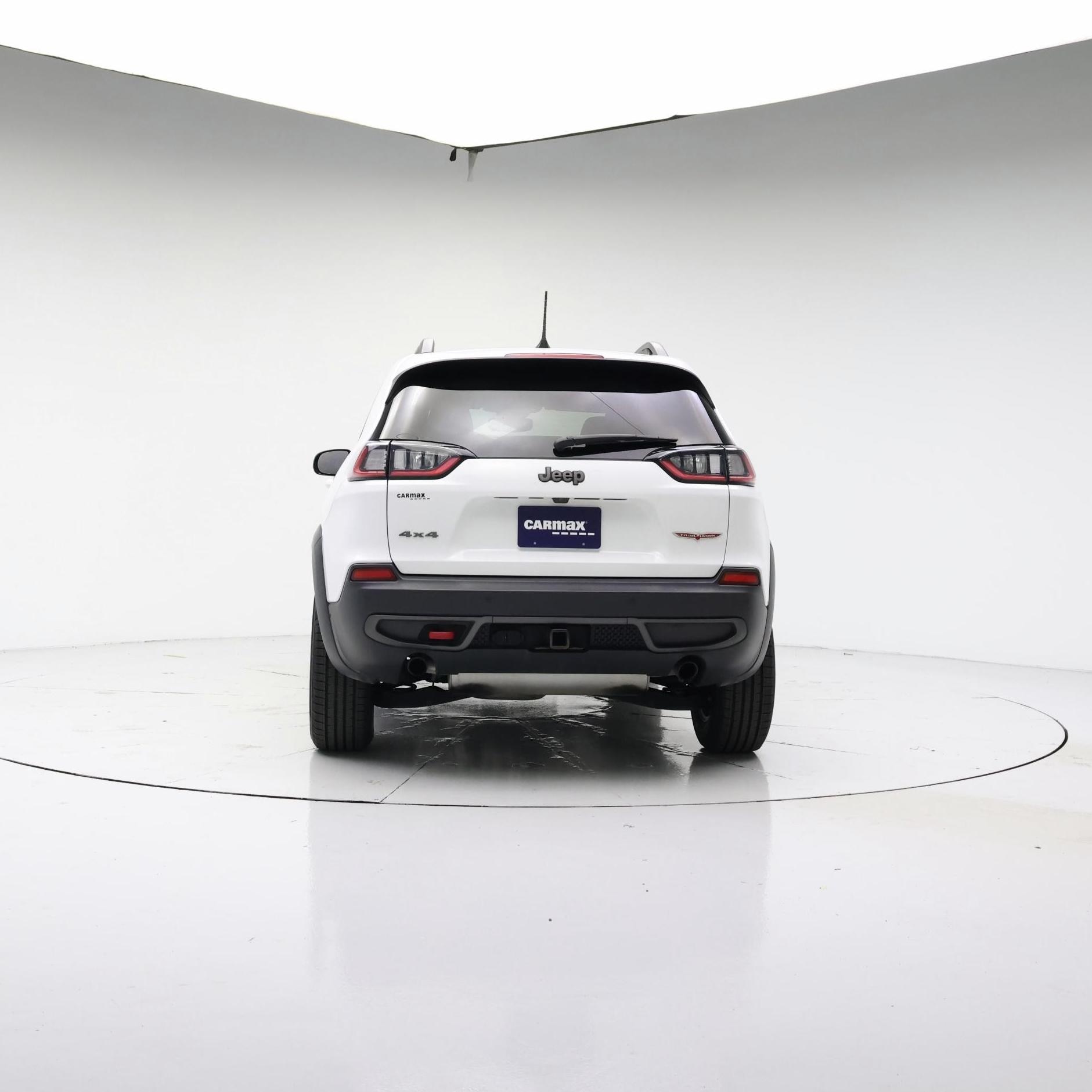 Thumbnail: 2020 Jeep Cherokee - 6