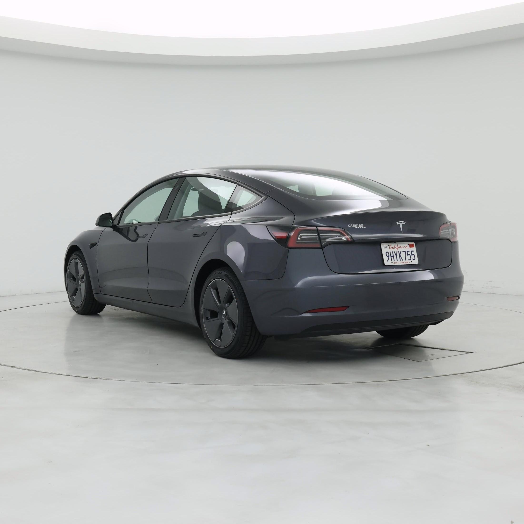 Thumbnail: 2023 Tesla Model 3 - 2