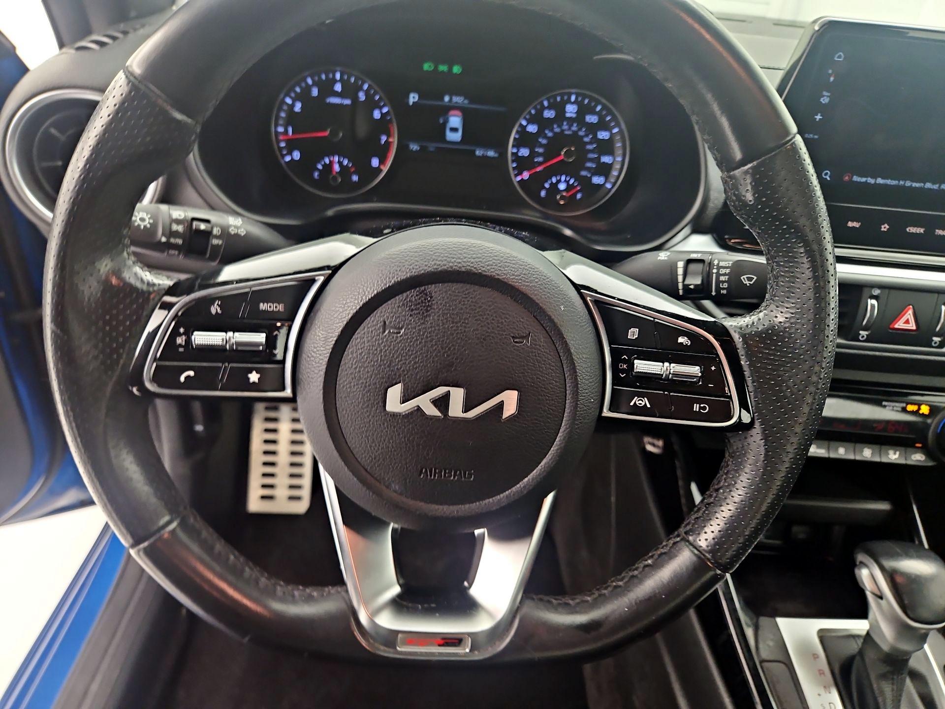 Thumbnail: 2023 Kia Forte - 10
