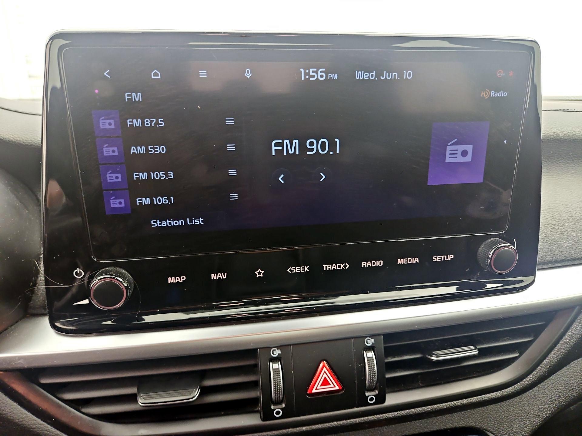 Thumbnail: 2023 Kia Forte - 16