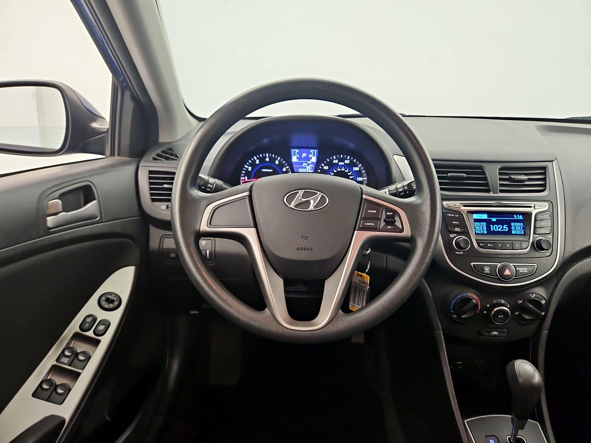 Thumbnail: 2015 Hyundai Accent - 10