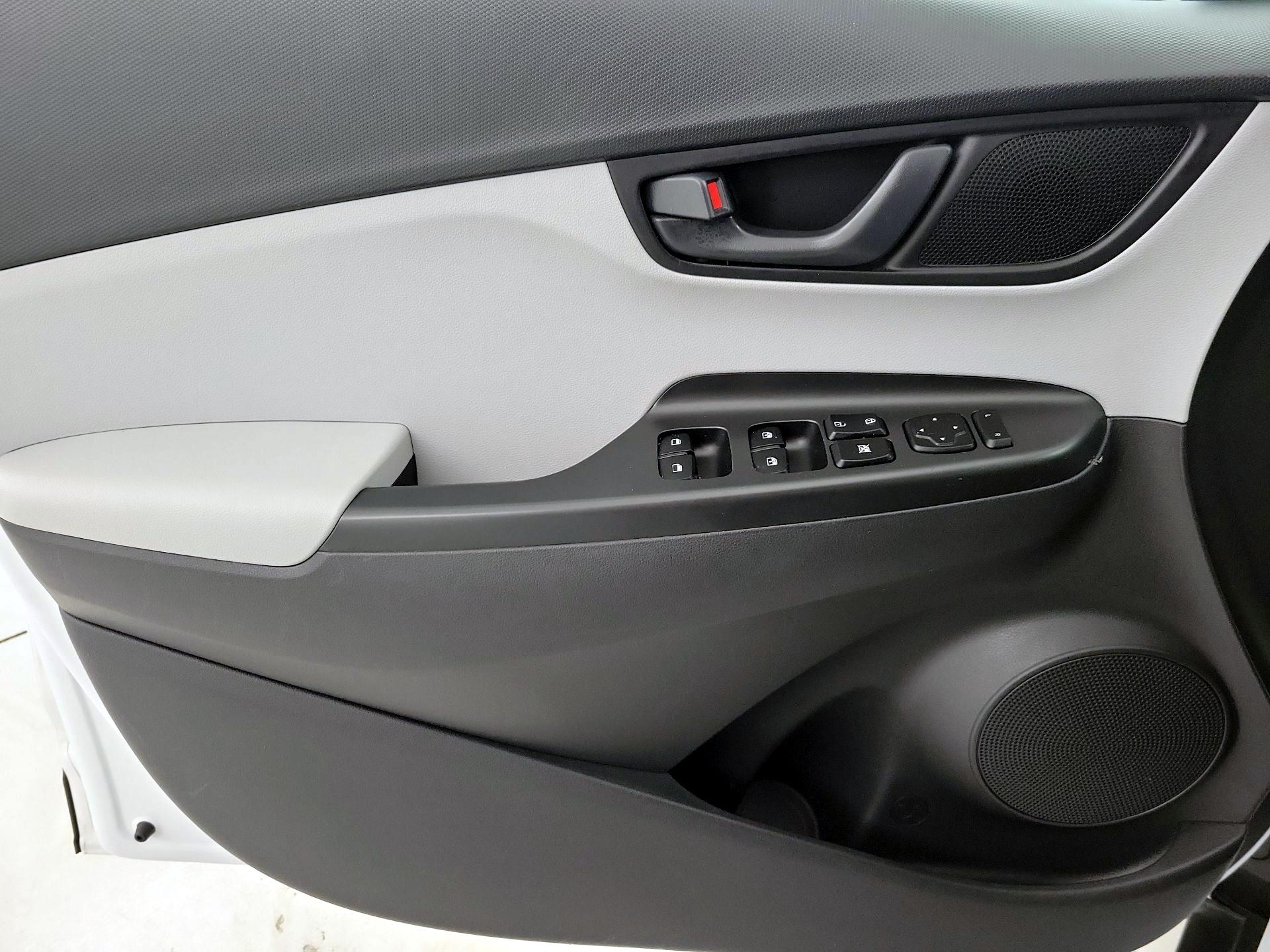 Thumbnail: 2023 Hyundai Kona - 12