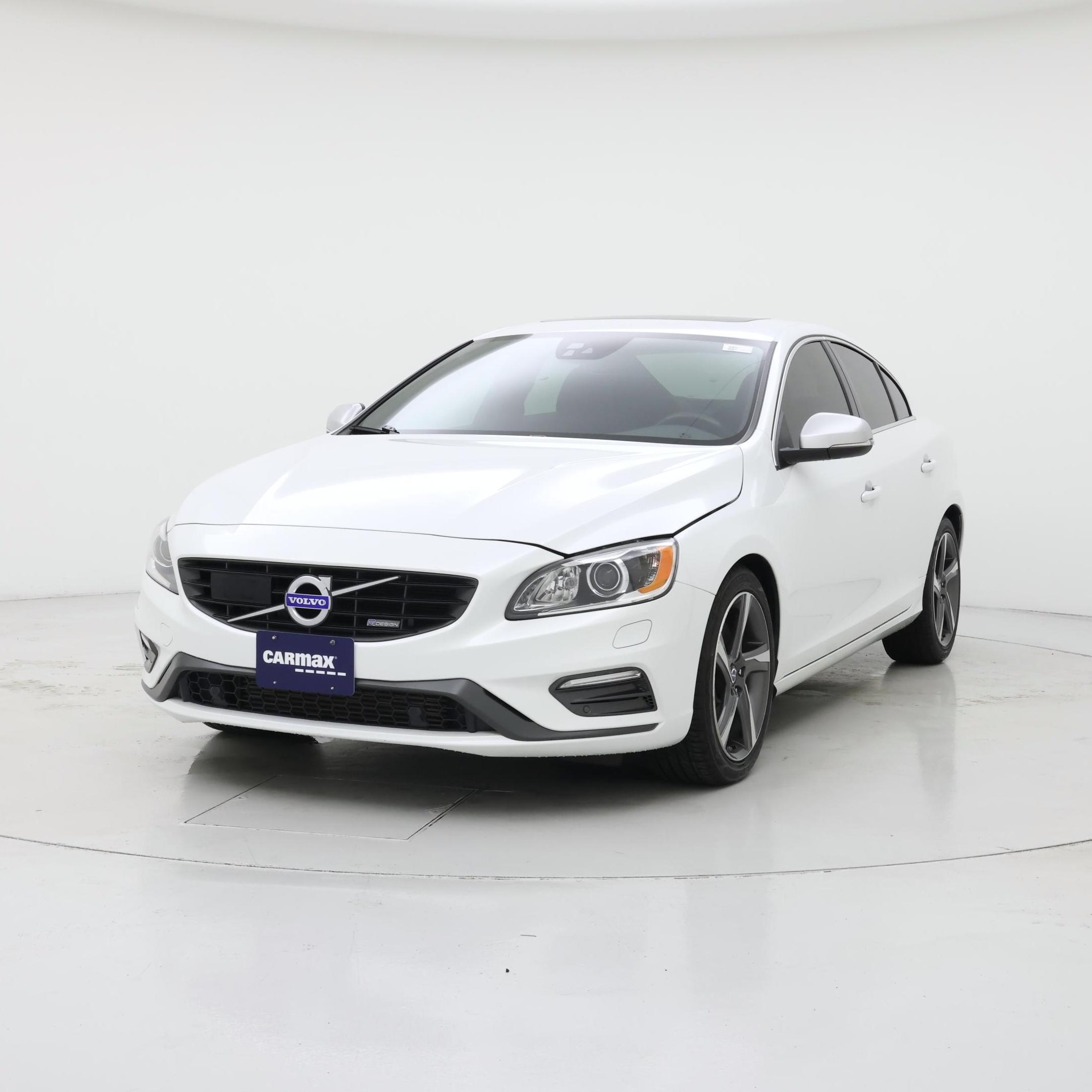 Thumbnail: 2015 Volvo S60 - 4