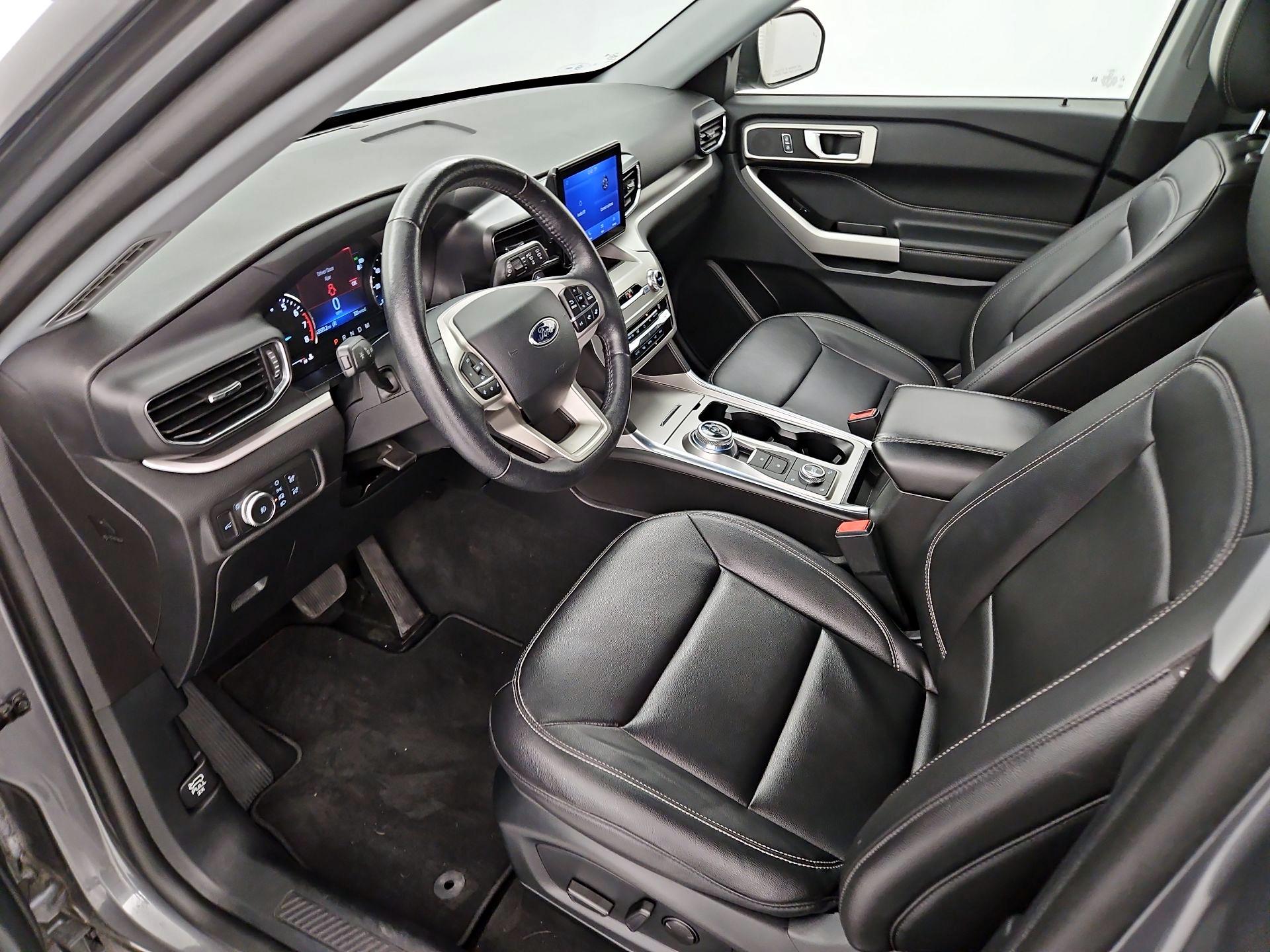 Thumbnail: 2021 Ford Explorer - 11