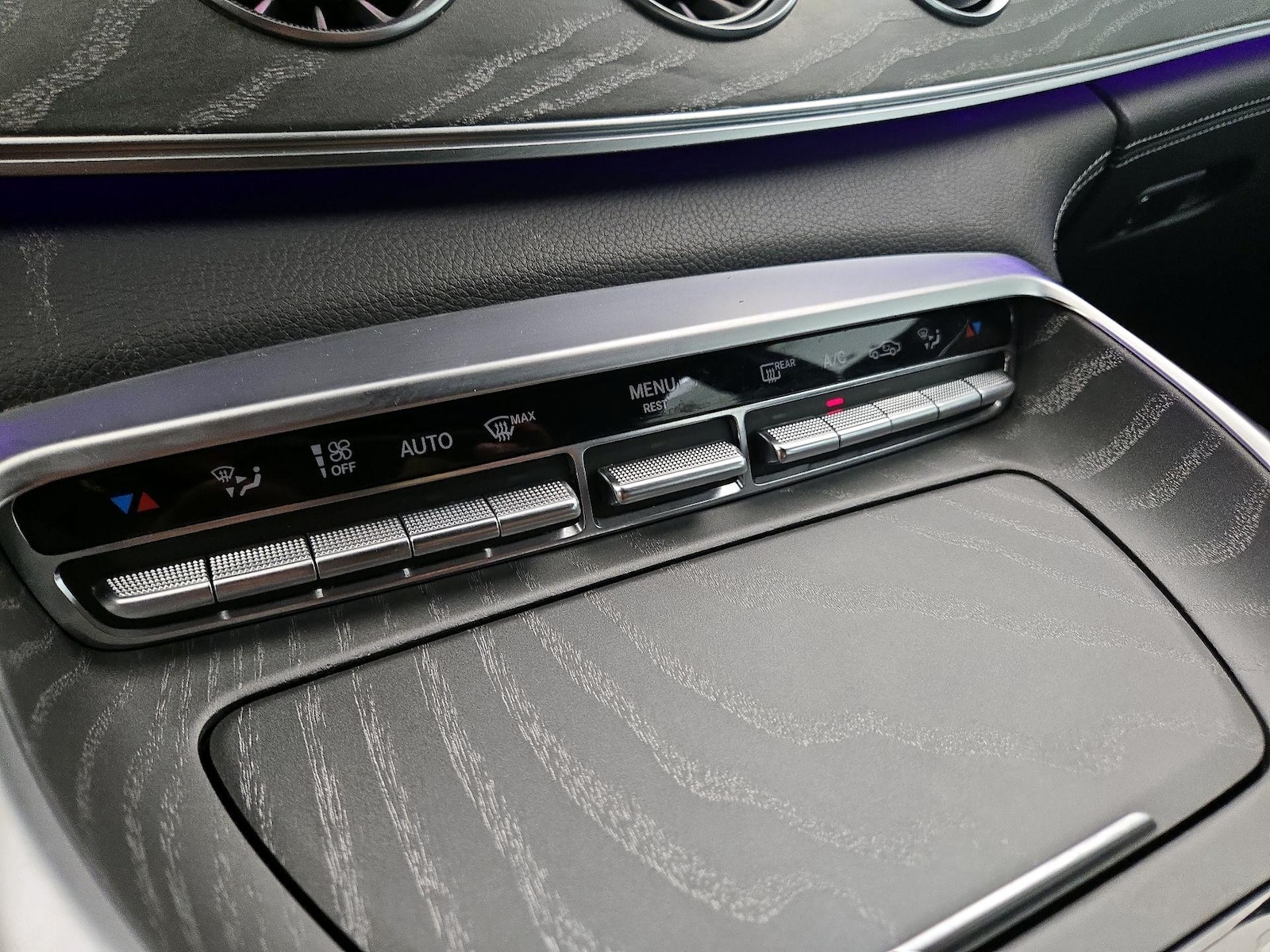2022 Mercedes-Benz AMG GT 4-Door Coupe 43 - Photo 17