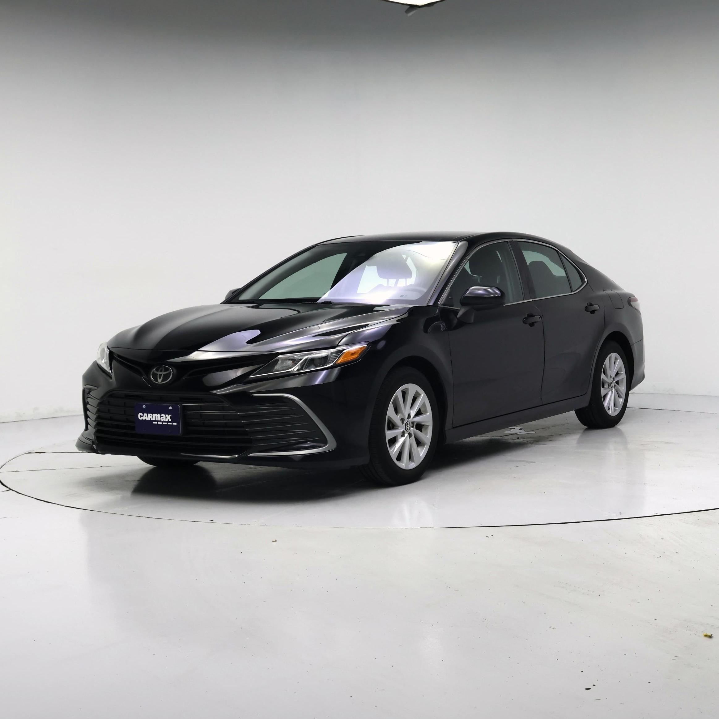 Thumbnail: 2022 Toyota Camry - 4