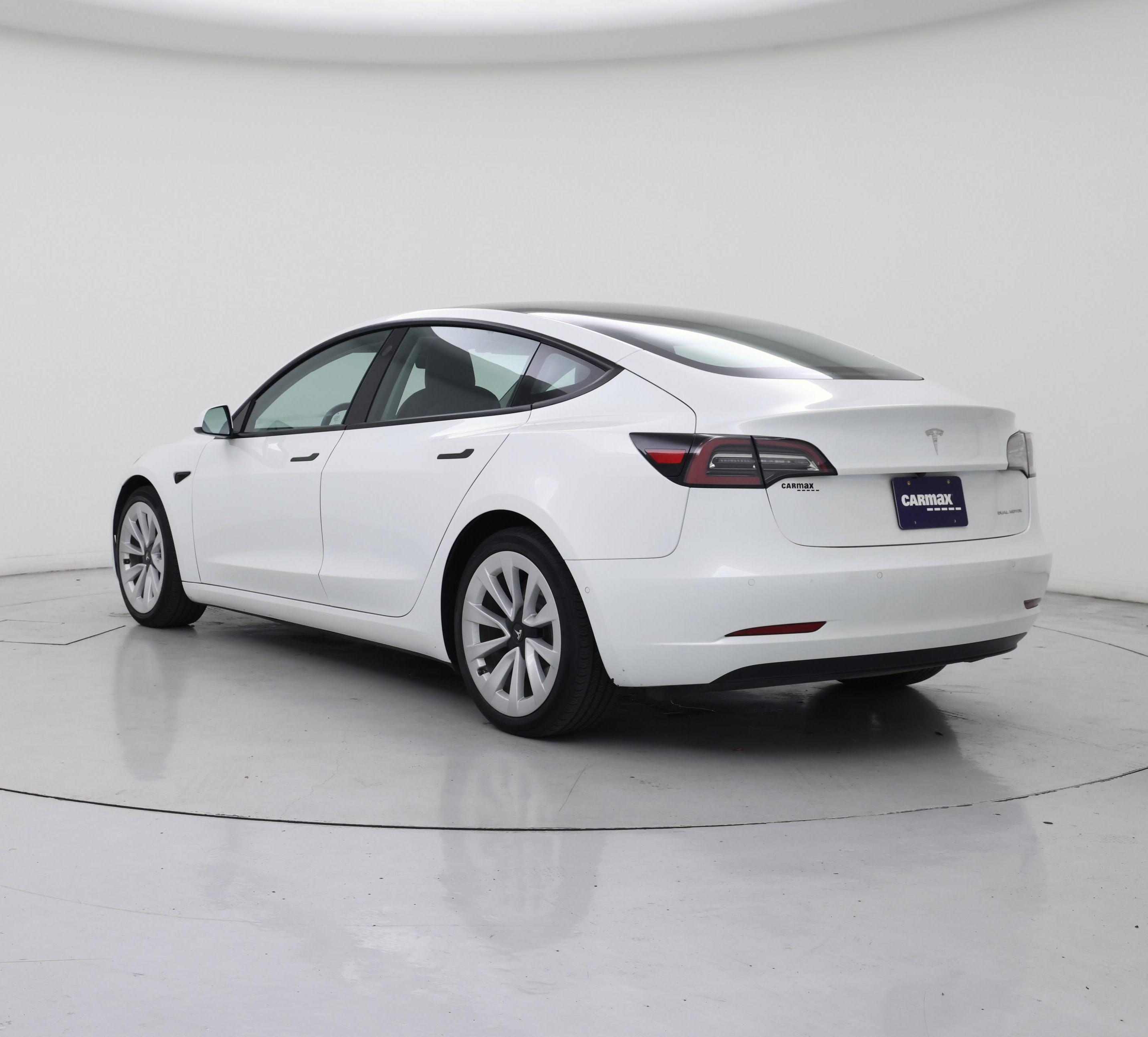 Thumbnail: 2022 Tesla Model 3 - 2