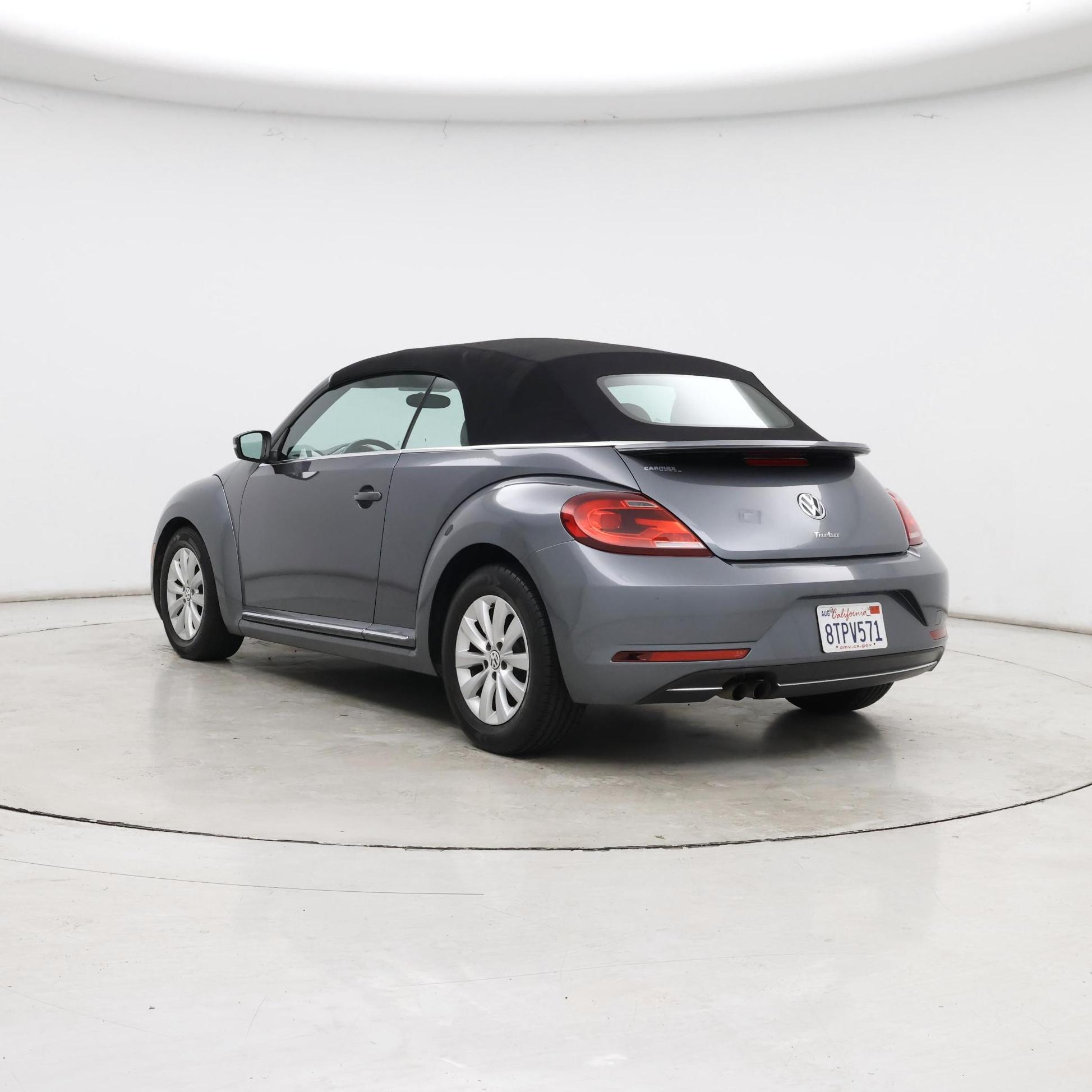 Thumbnail: 2018 Volkswagen Beetle - 2
