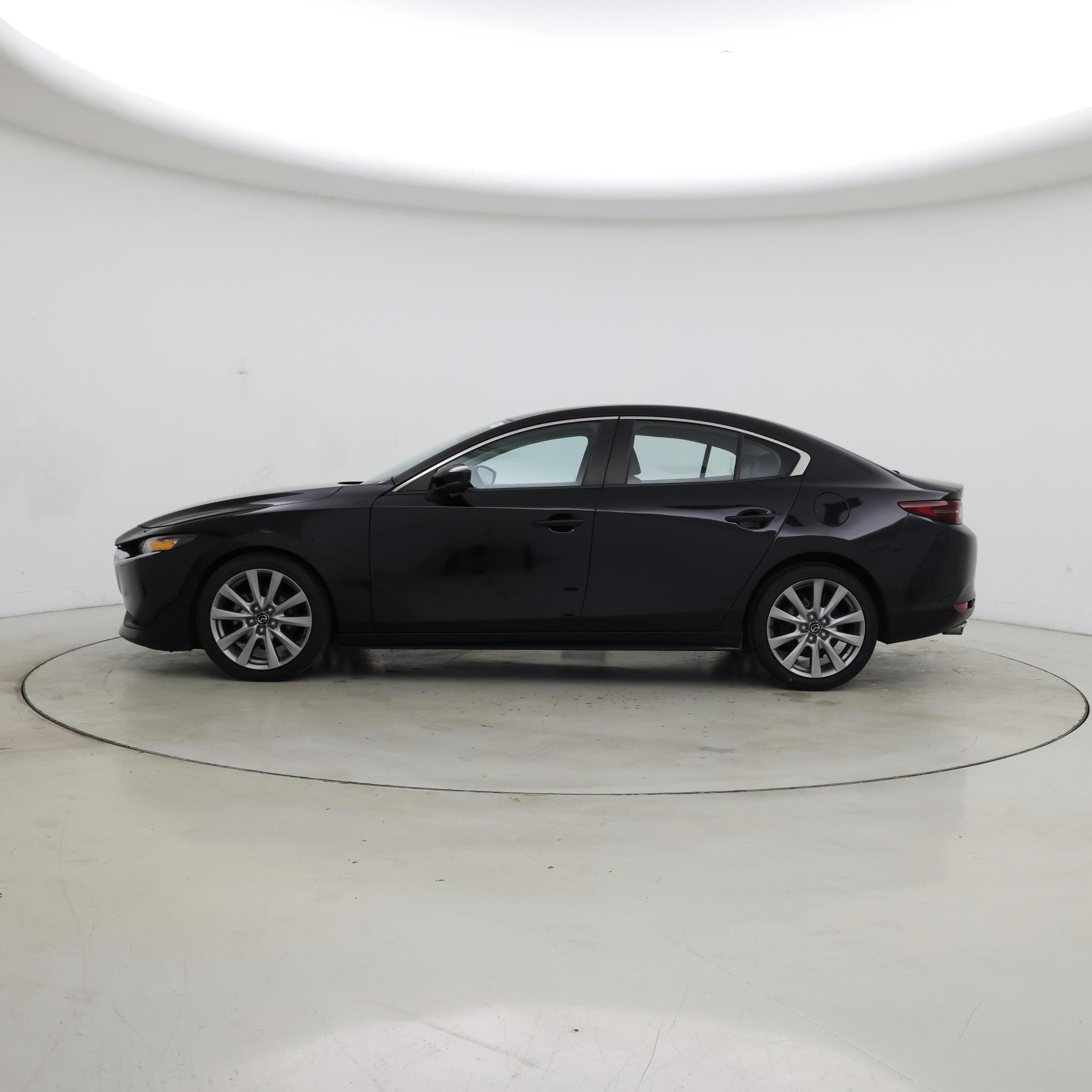 Thumbnail: 2021 Mazda Mazda3 - 3
