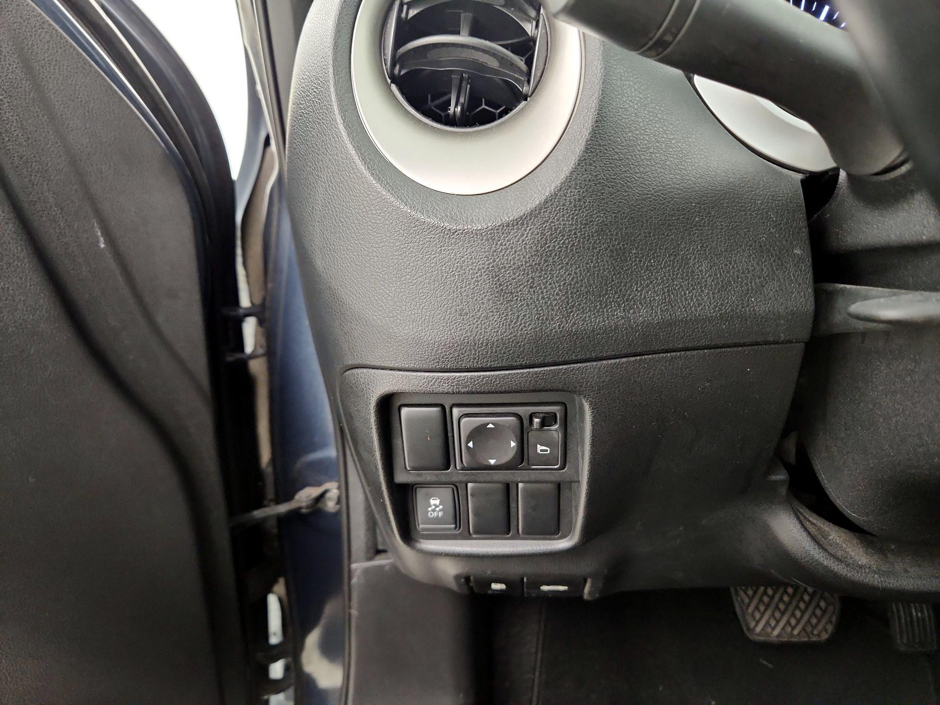 Thumbnail: 2014 Nissan Juke - 13