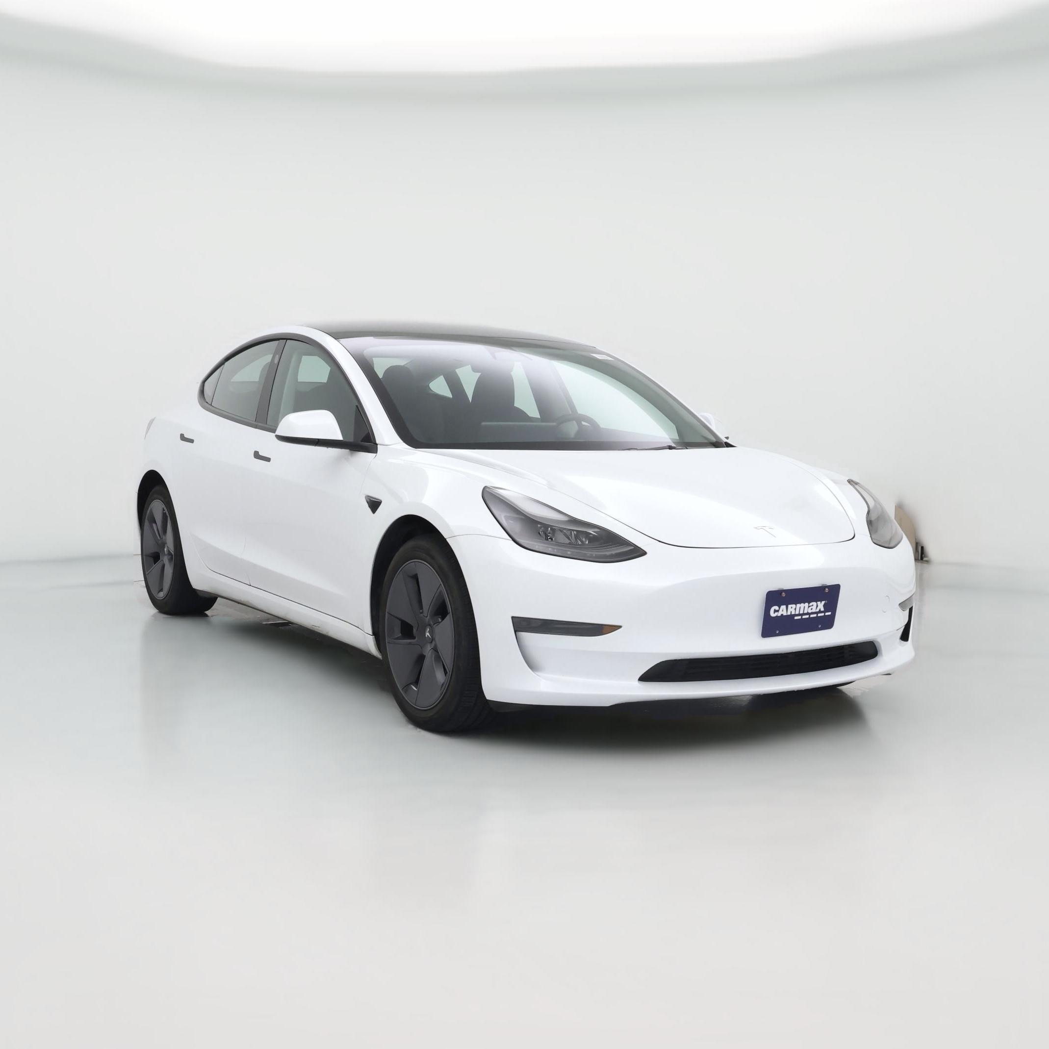 Thumbnail: 2023 Tesla Model 3 - 1