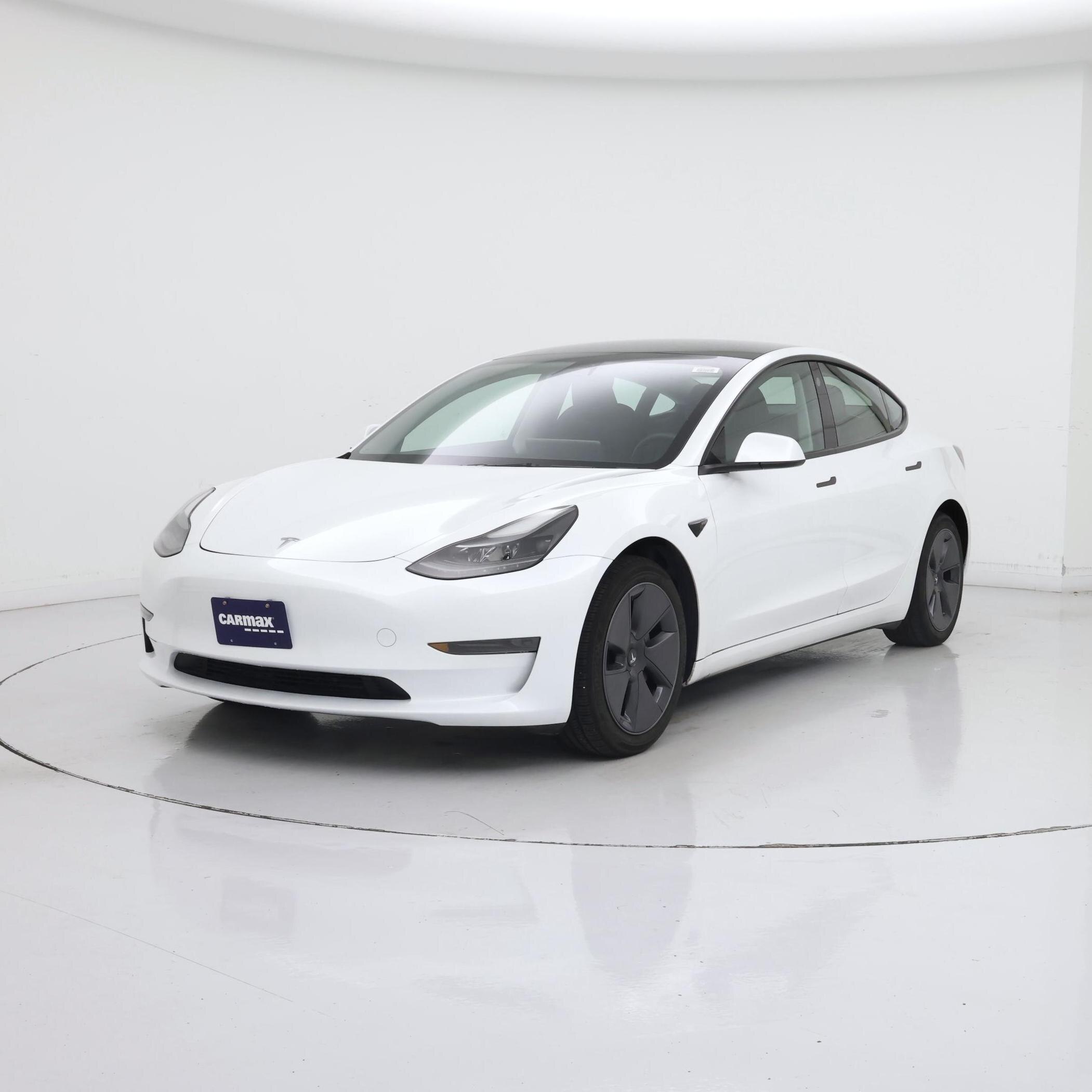Thumbnail: 2023 Tesla Model 3 - 4