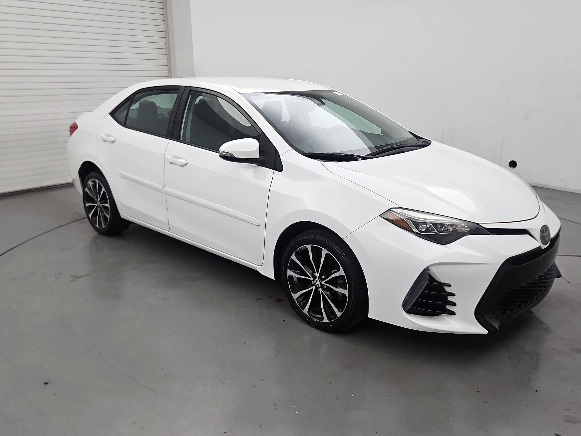 Thumbnail: 2018 Toyota Corolla - 1