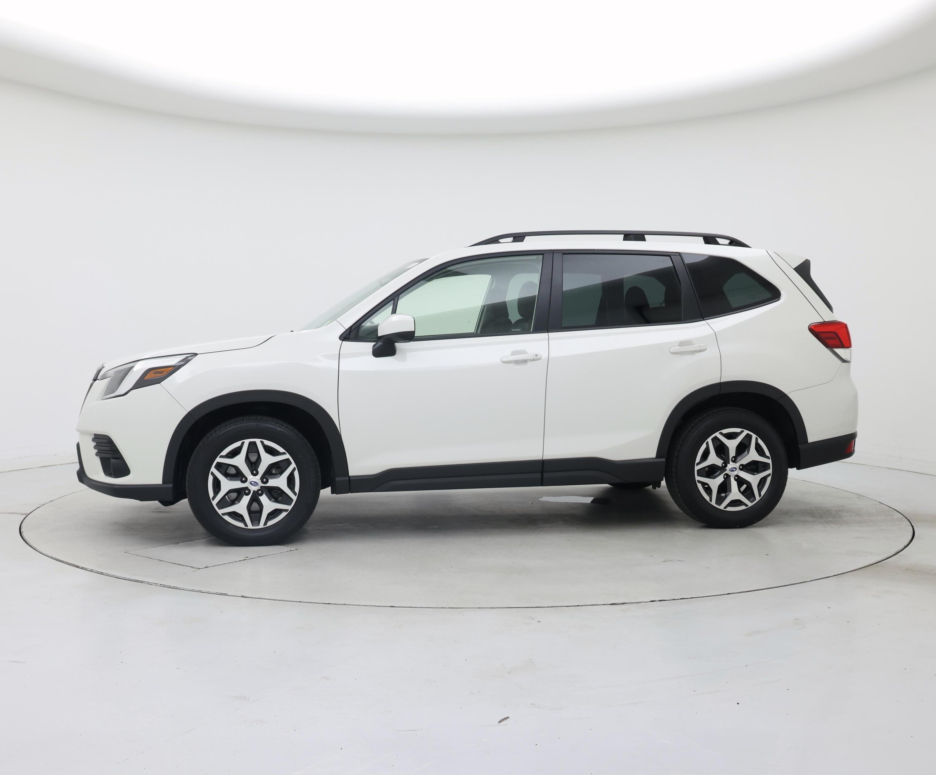 Thumbnail: 2023 Subaru Forester - 3