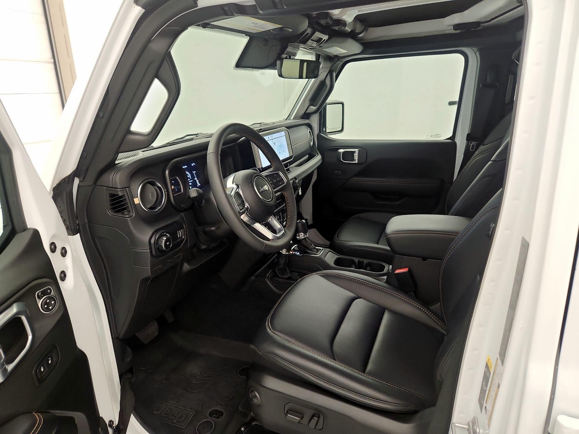 Thumbnail: 2024 Jeep Wrangler - 11