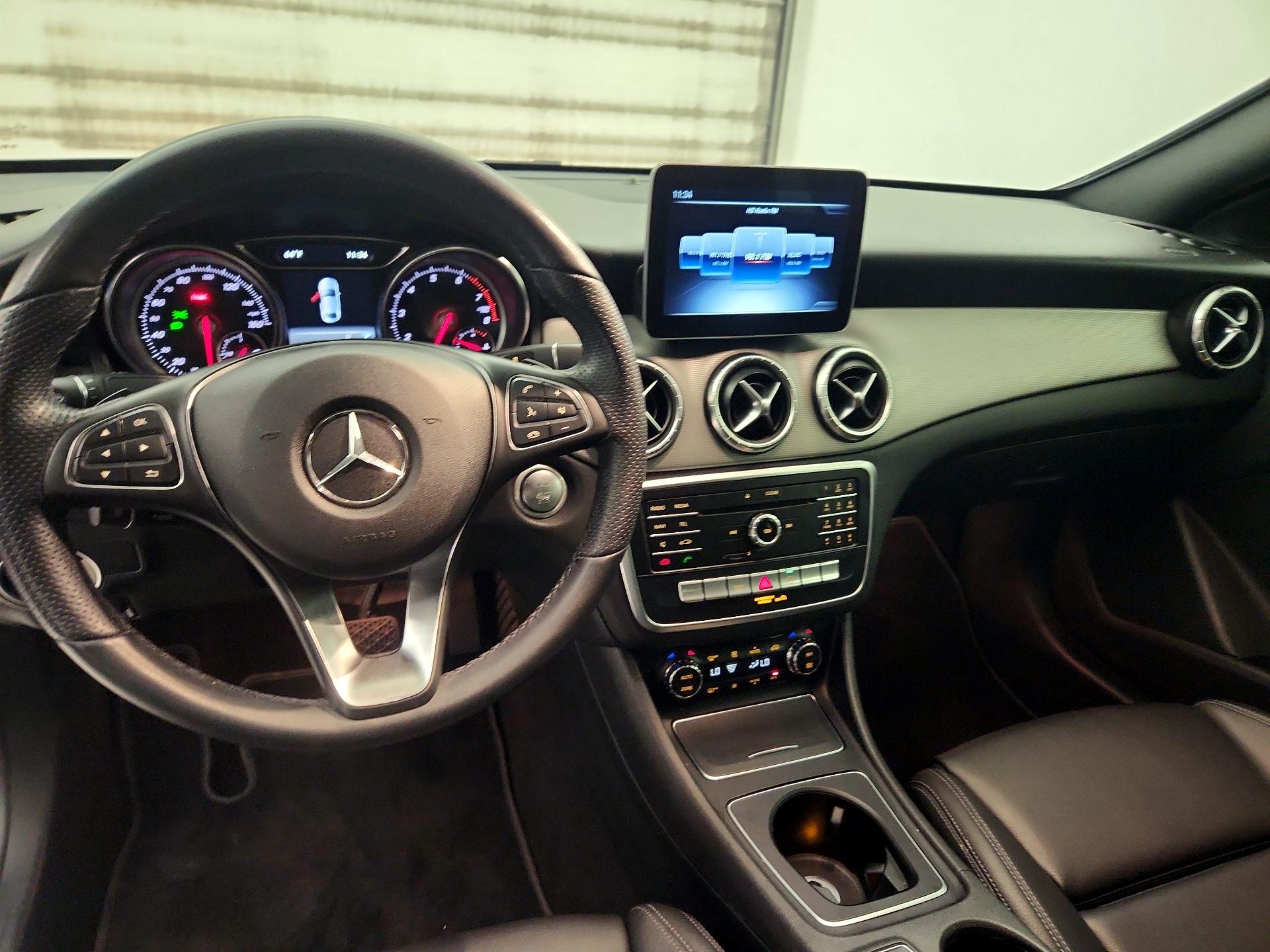Thumbnail: 2019 Mercedes-Benz CLA - 9