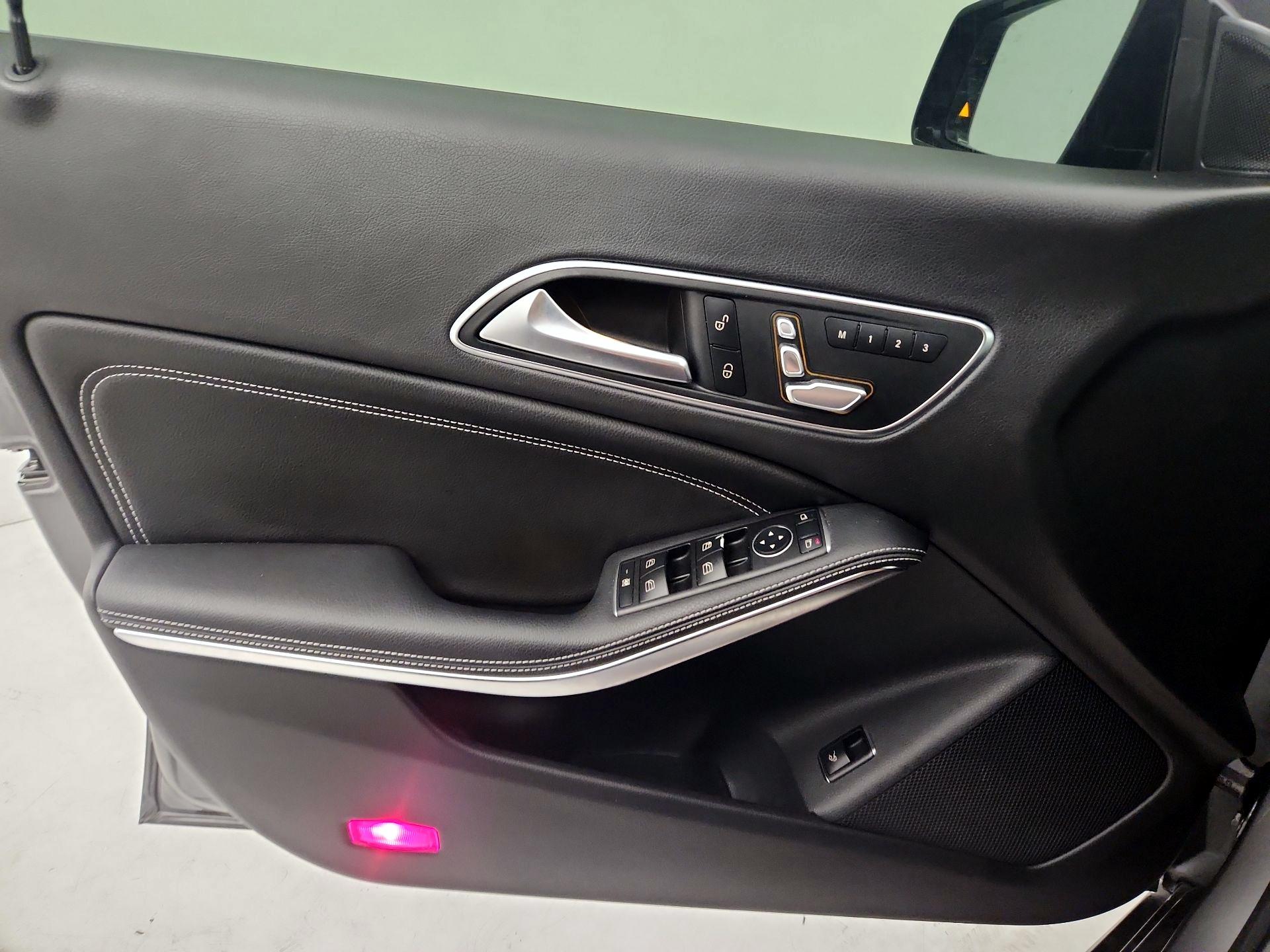 Thumbnail: 2019 Mercedes-Benz CLA - 12