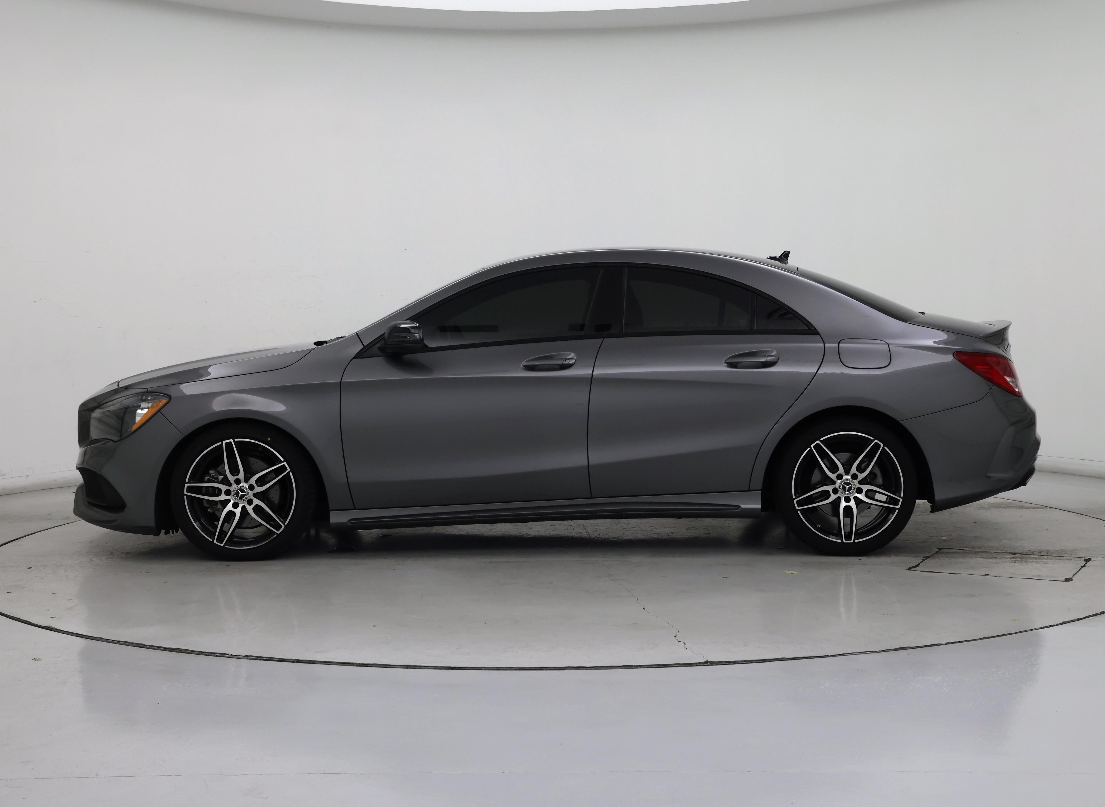 Thumbnail: 2019 Mercedes-Benz CLA - 3