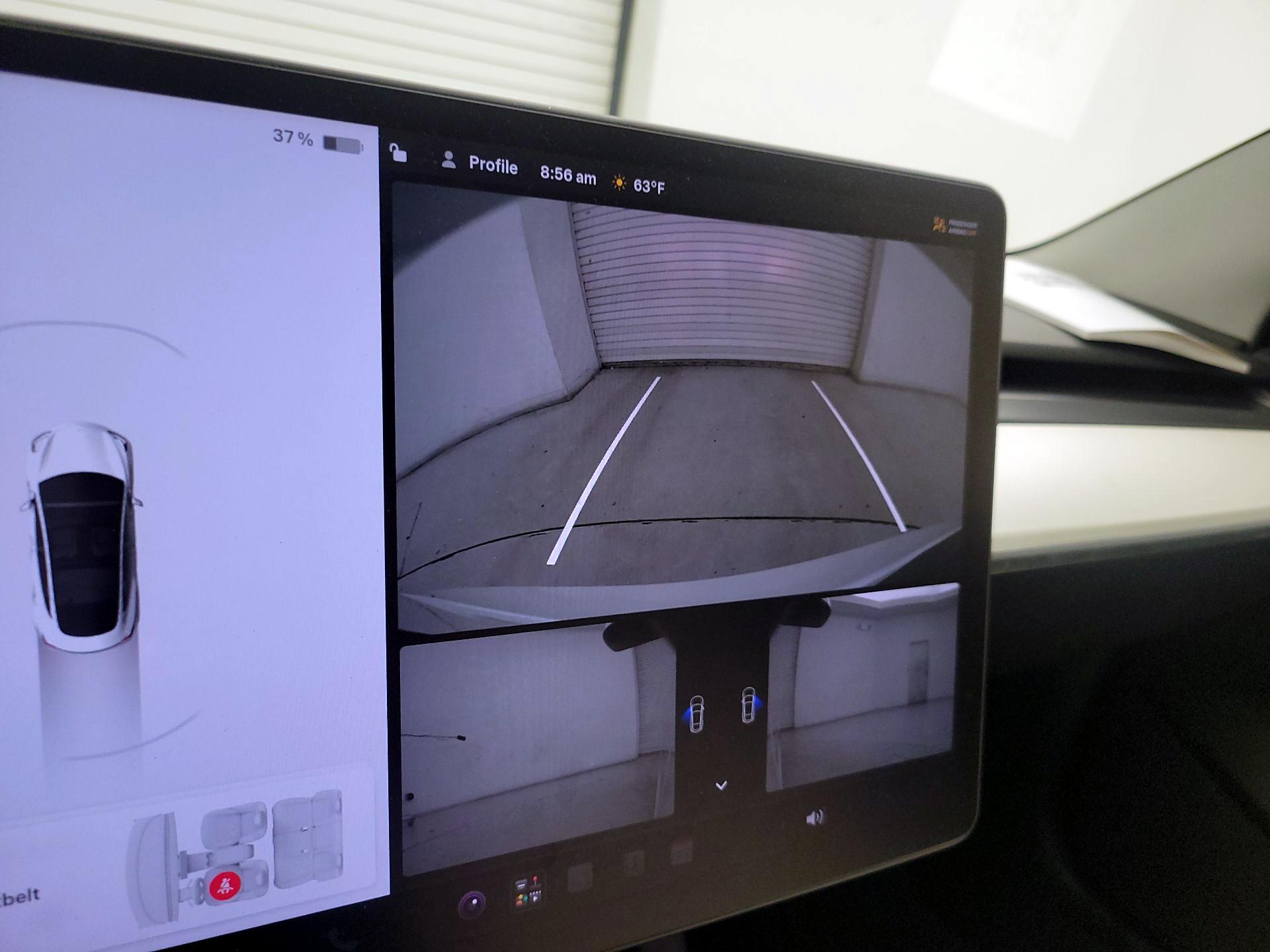 Thumbnail: 2022 Tesla Model 3 - 15