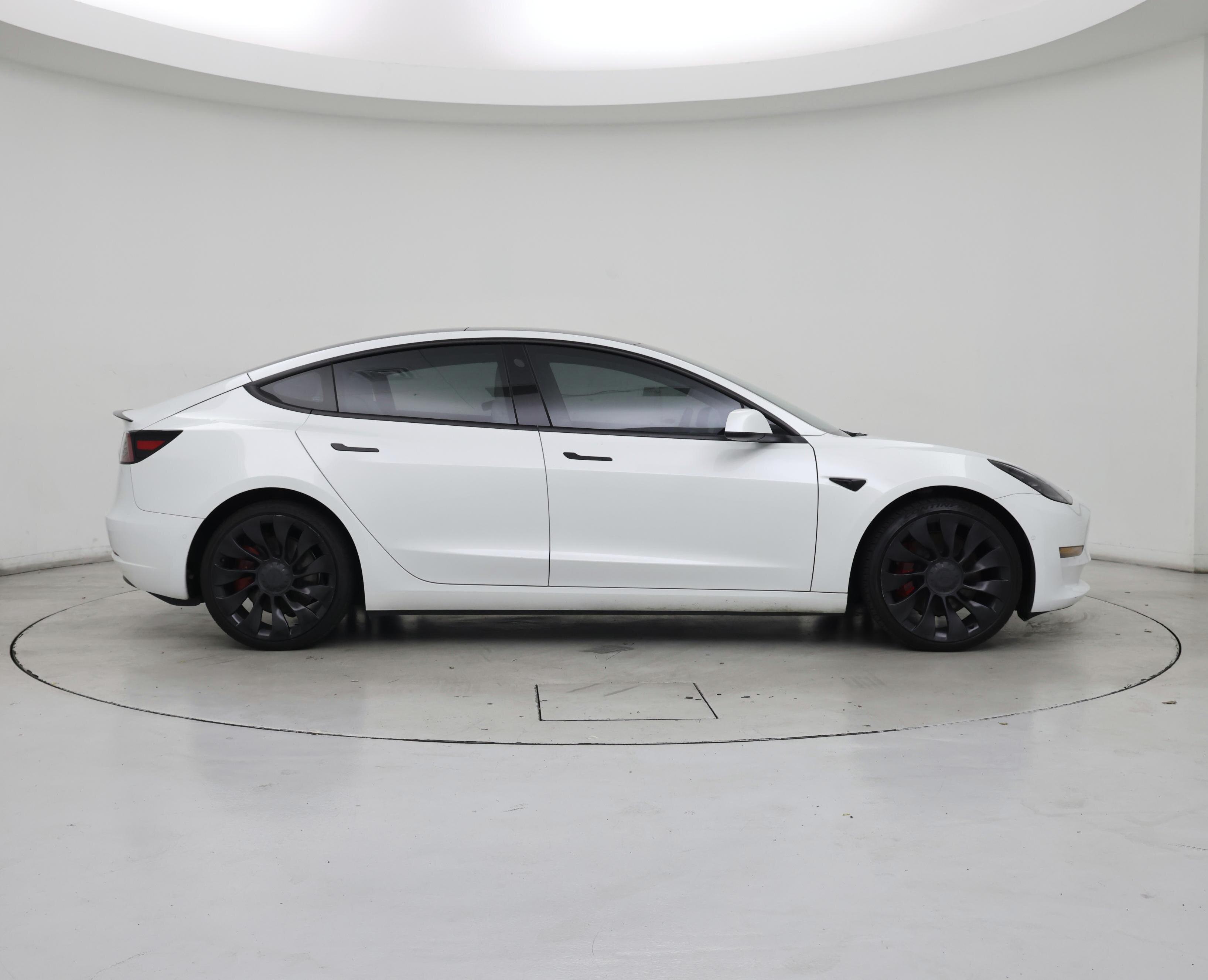 Thumbnail: 2022 Tesla Model 3 - 7