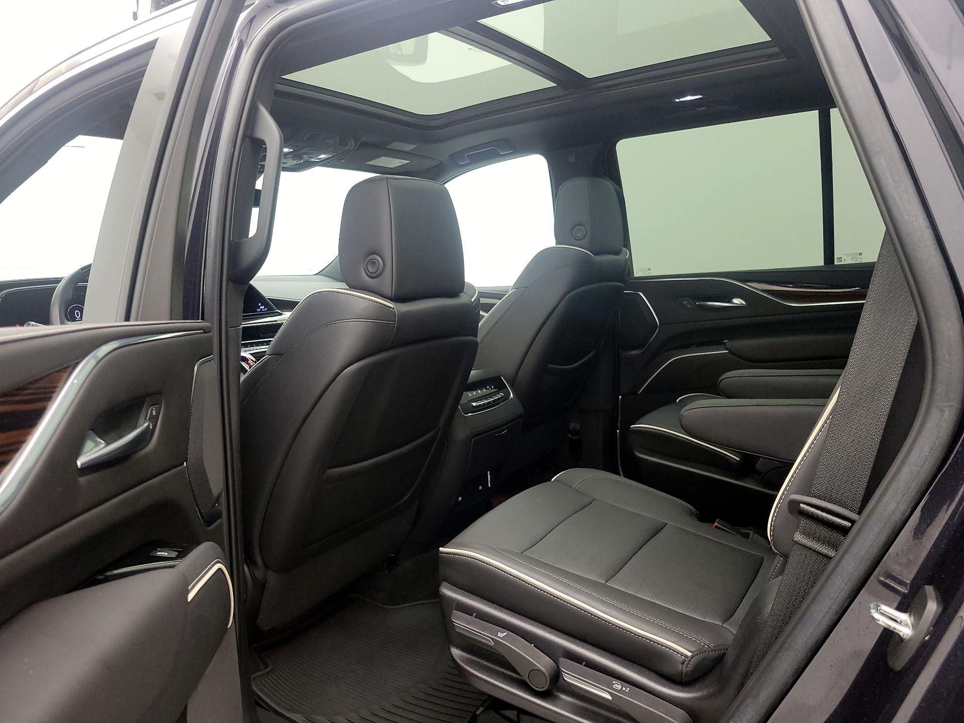 Thumbnail: 2022 Cadillac Escalade - 20