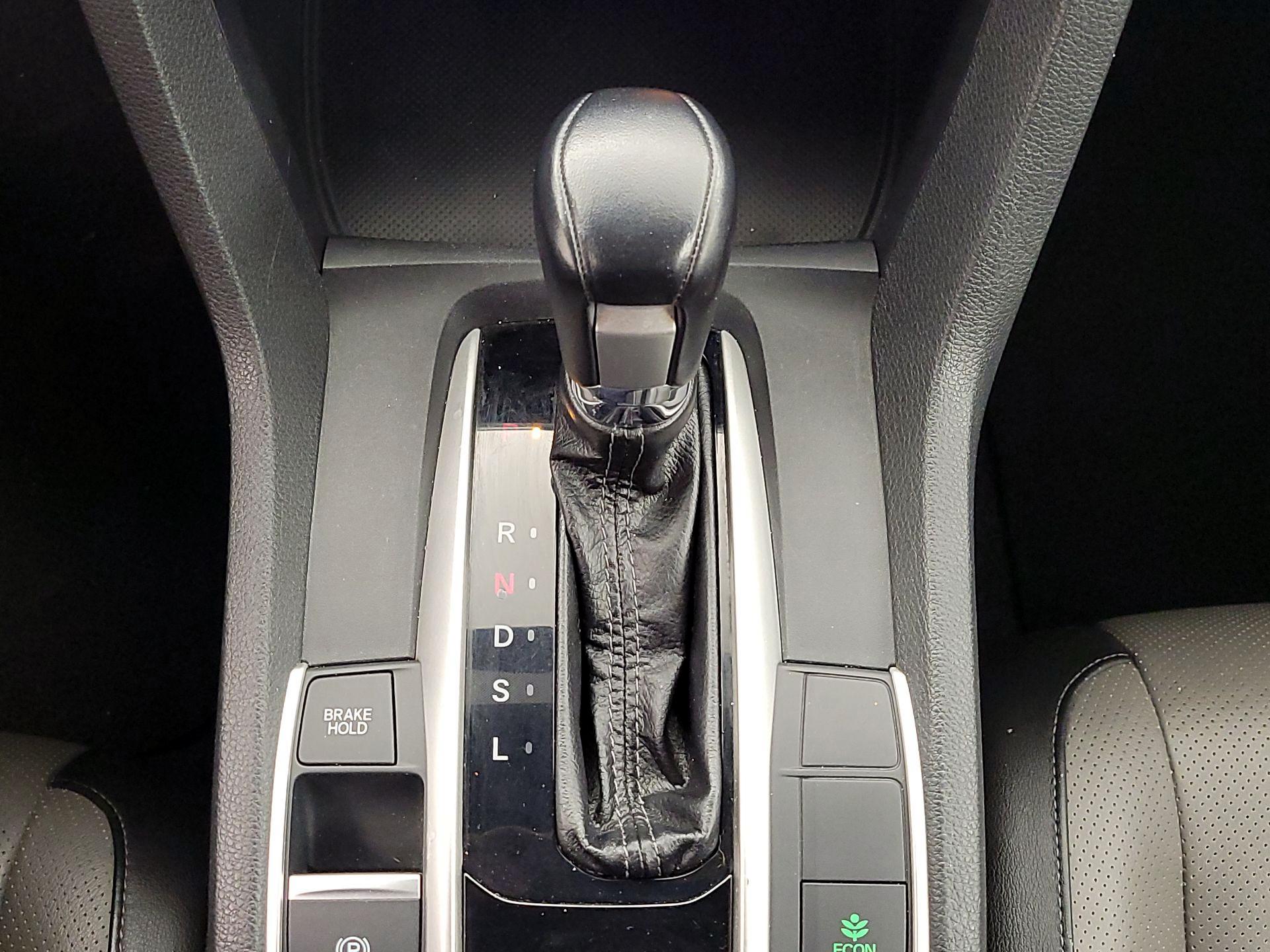 Thumbnail: 2016 Honda Civic - 17